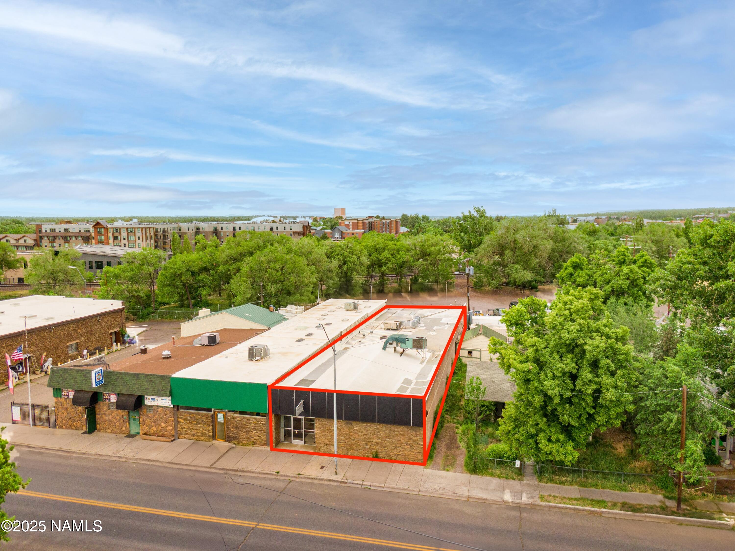 417 W Santa Fe Avenue — photo
