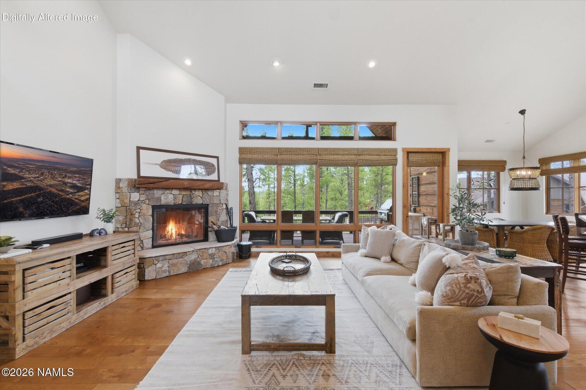 2649 S Bluebird Court — photo
