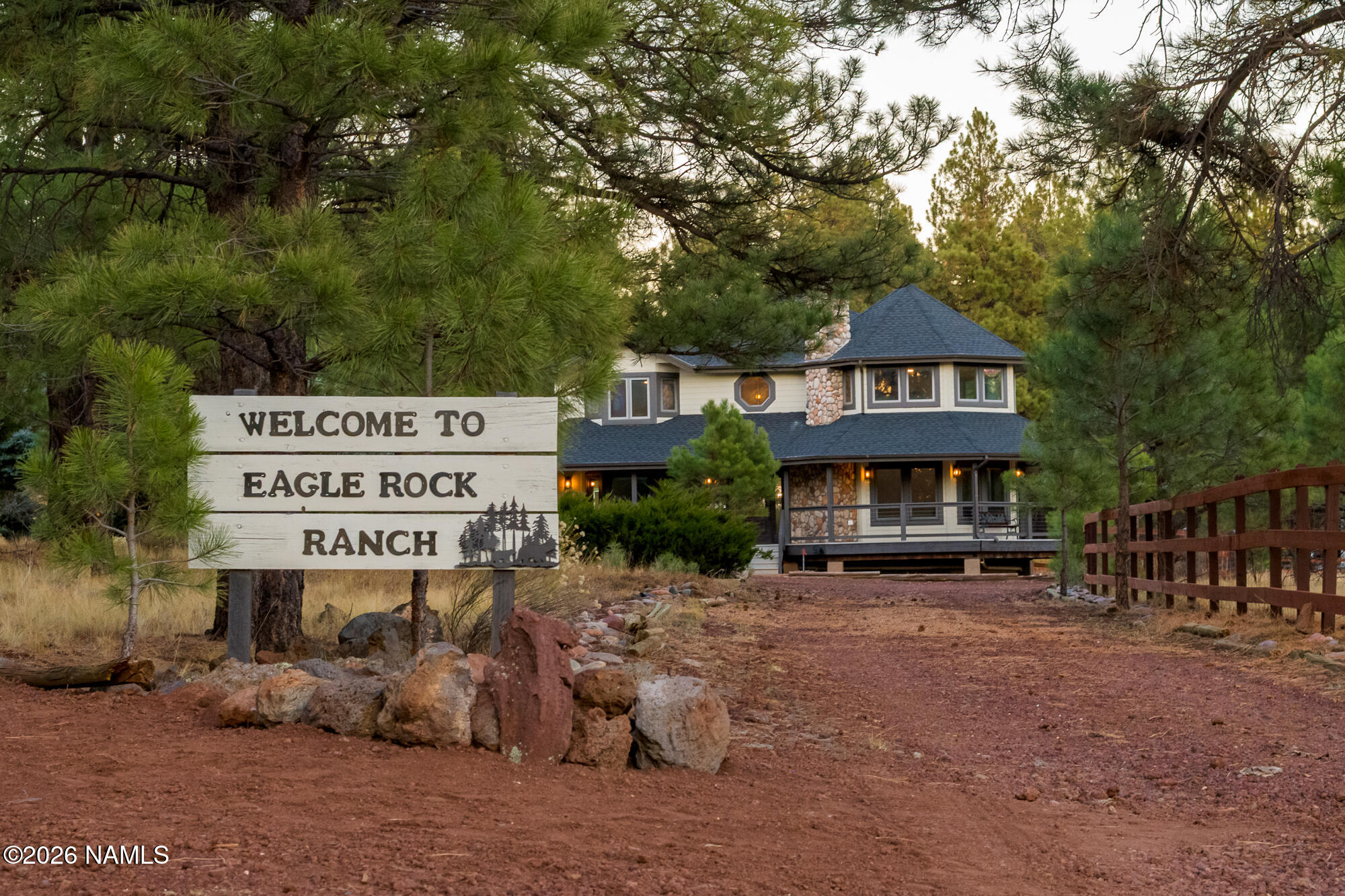 4540 Forest Ranches Loop, Parks, AZ 86018 — photo 2