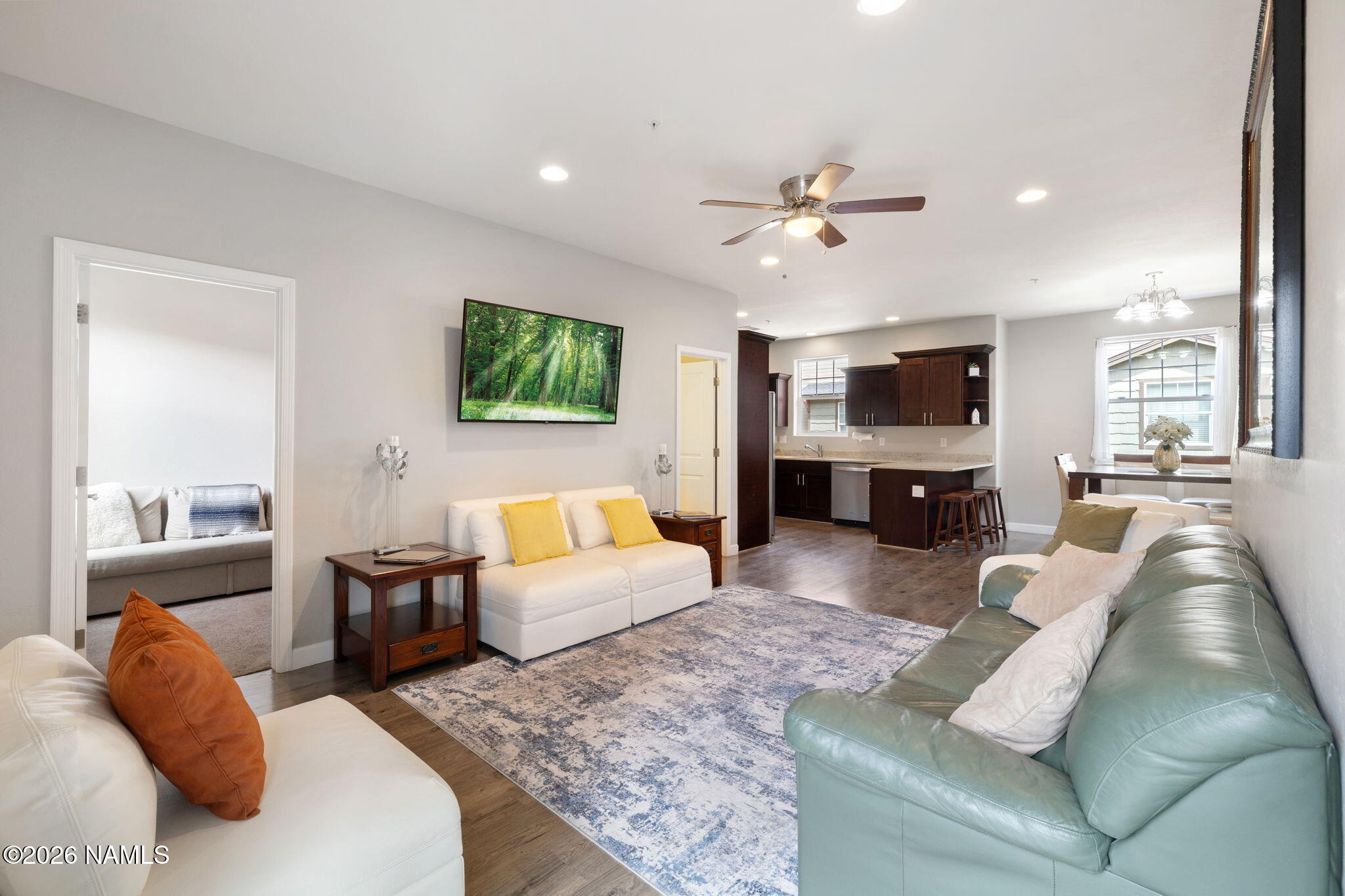 2551 W Pikes Peak Drive — photo