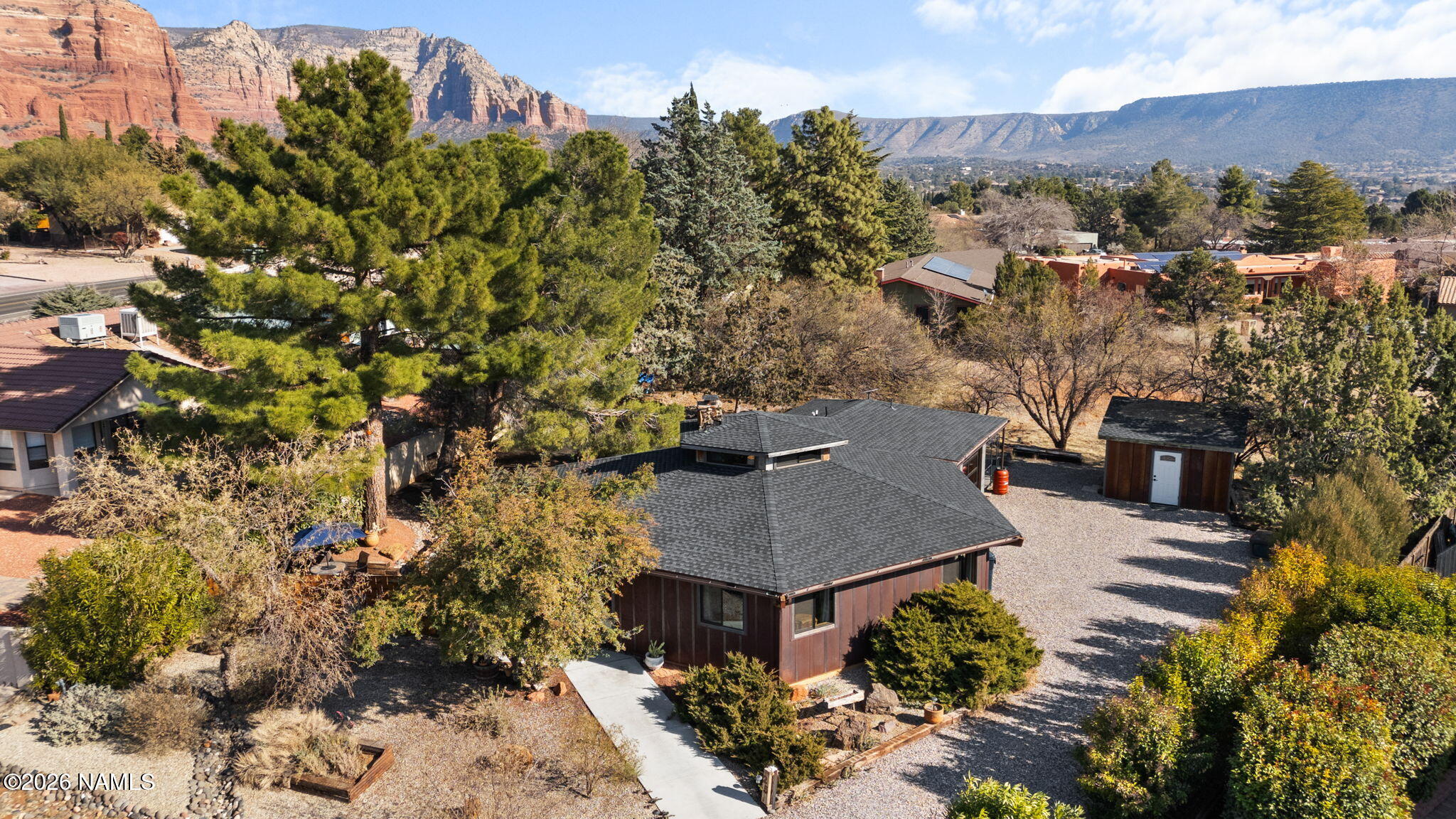25 Fairway Oaks Drive — photo