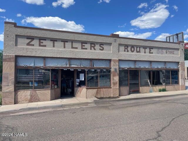 242 W Lewis Avenue — photo