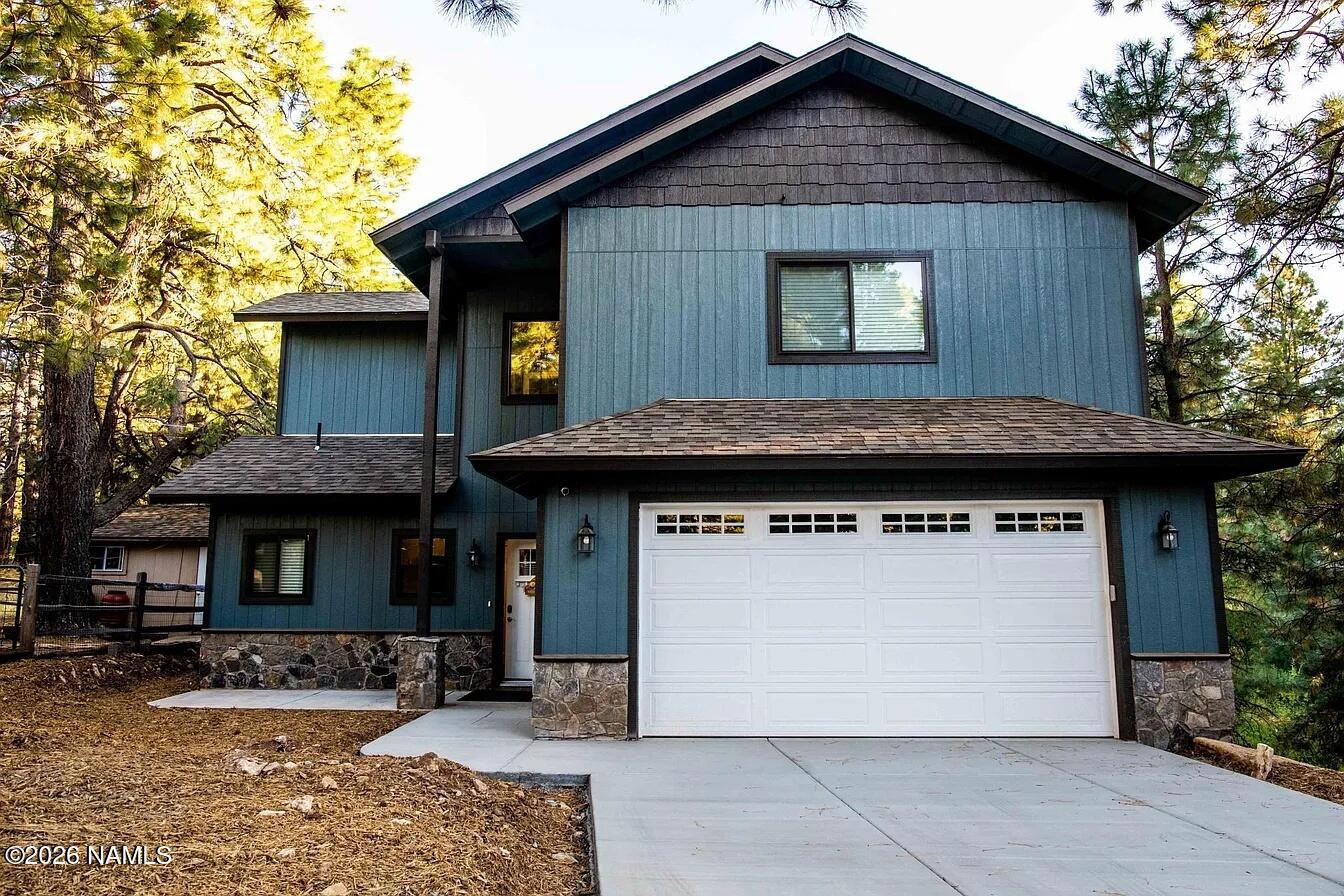 548 Comanche Street — photo