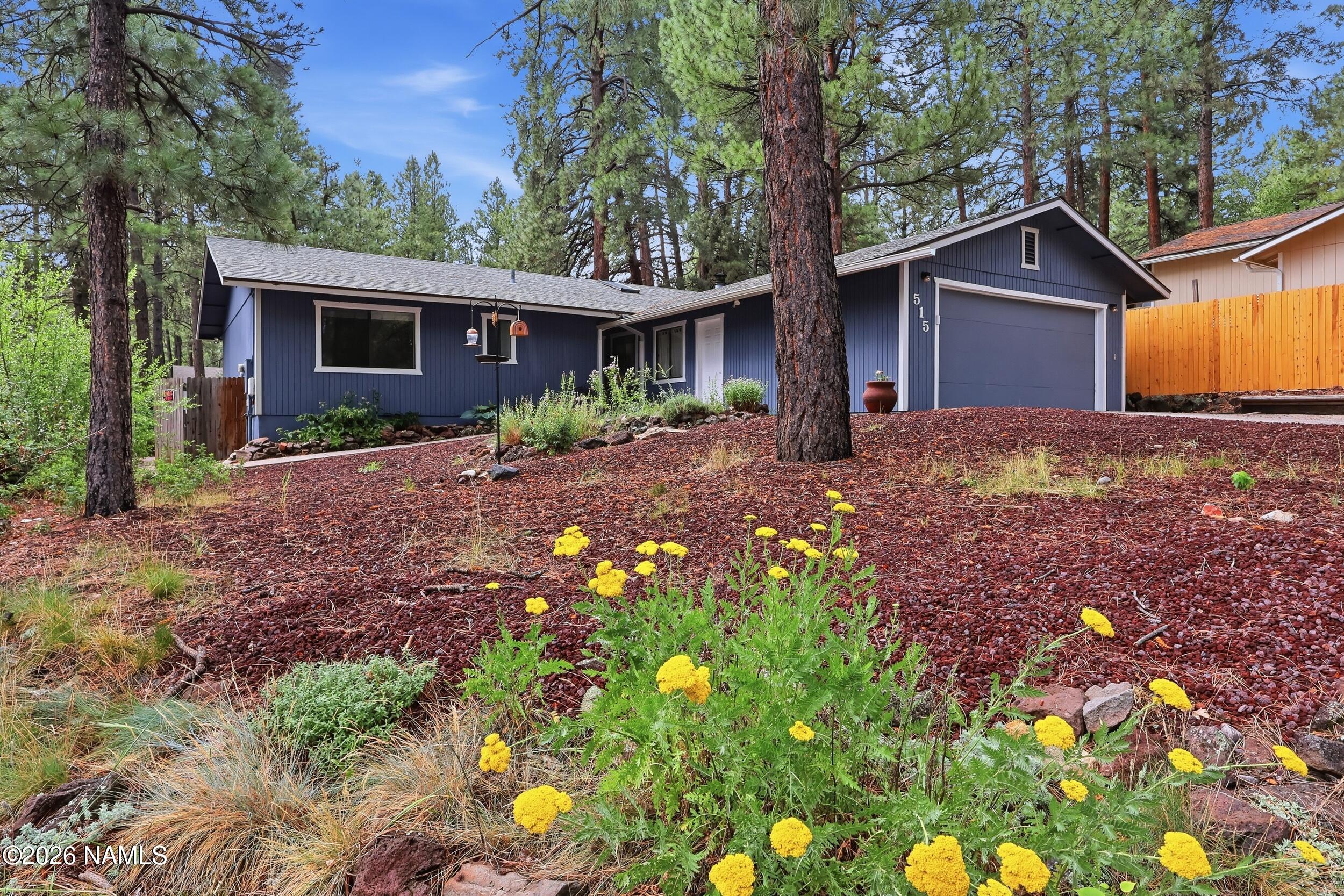 515 E Bennett Drive — photo