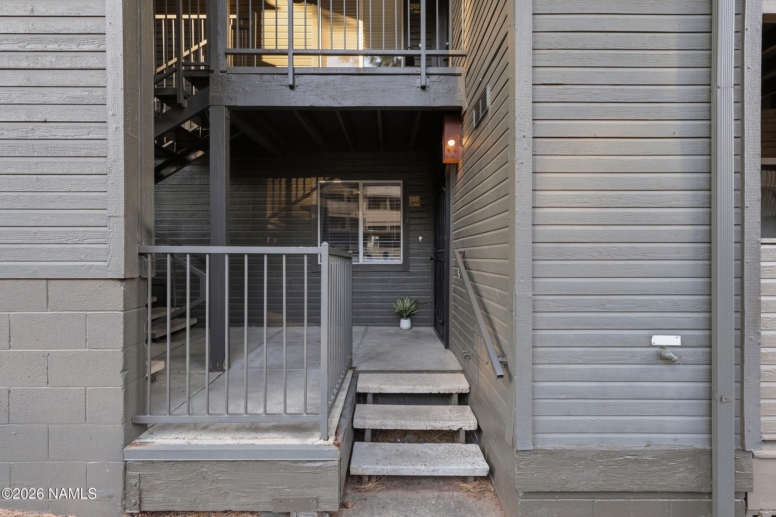 1385 W University Avenue 7-149 — photo