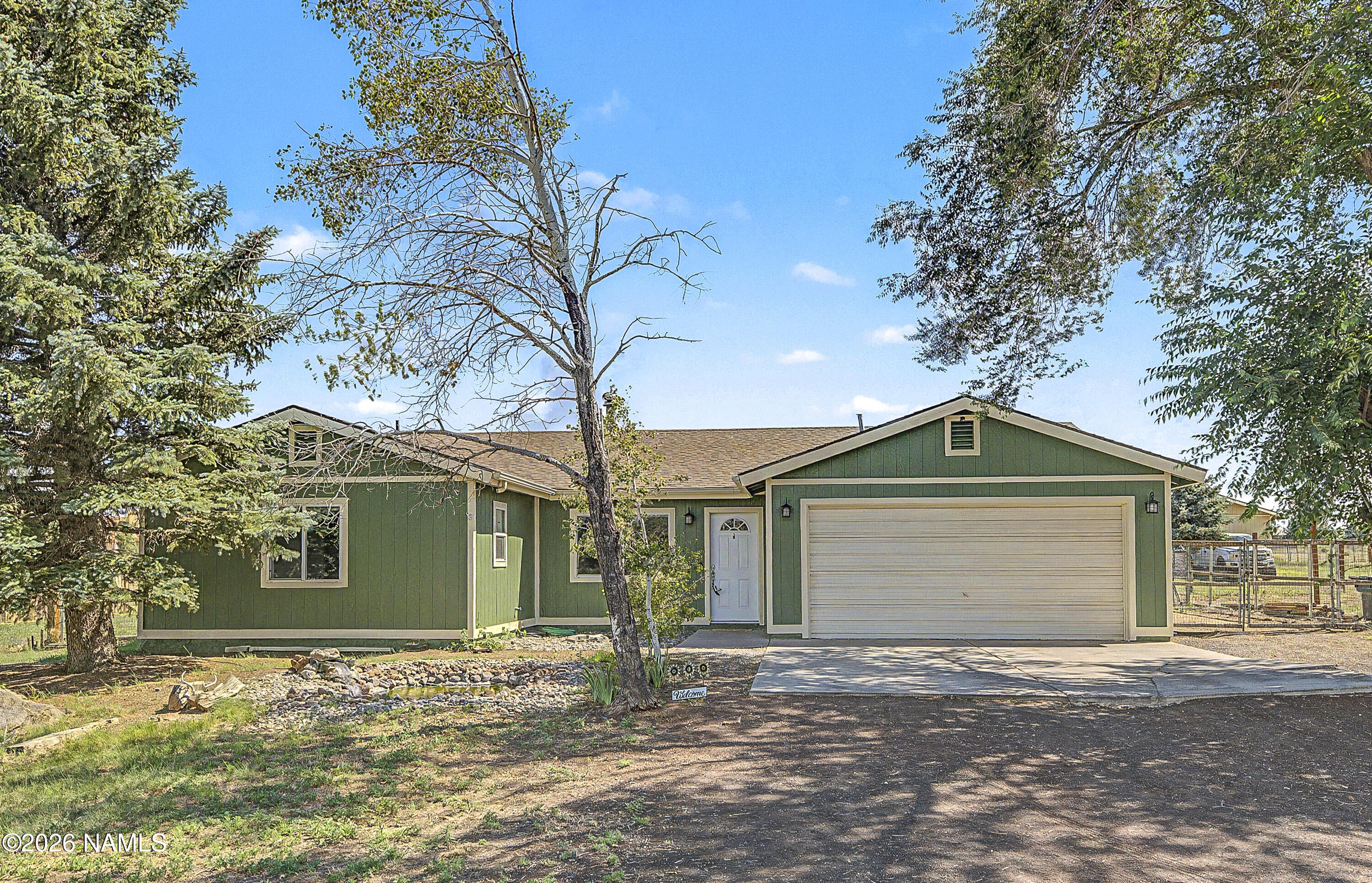 6912 Silver Saddle Road — photo