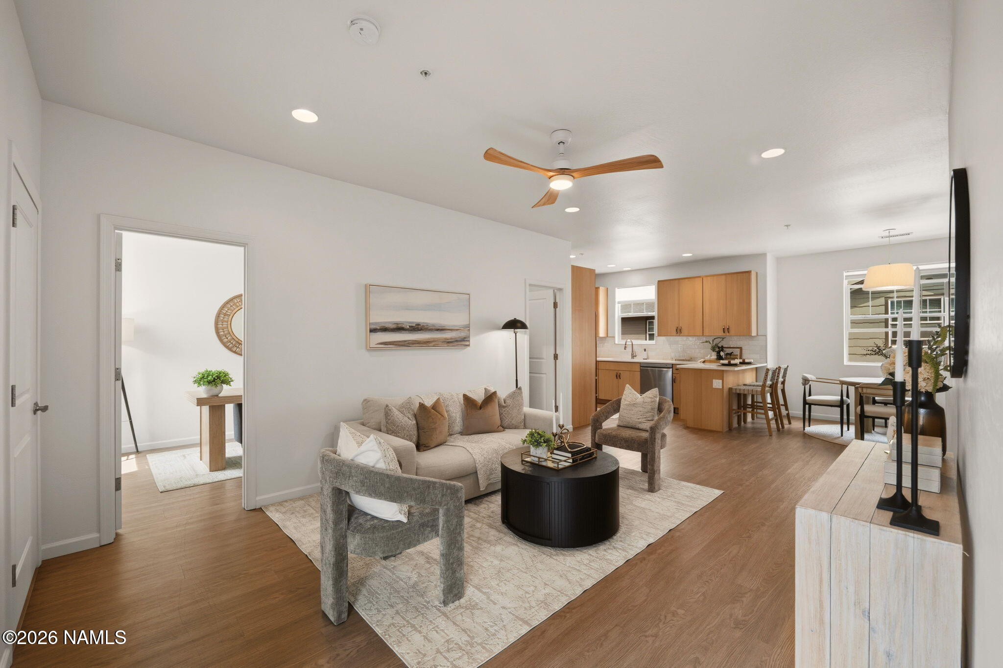 2567 W Pikes Peak Drive — photo