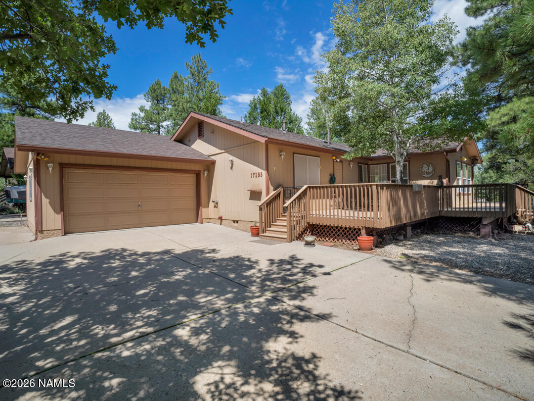 17395 Sequoia Drive — photo