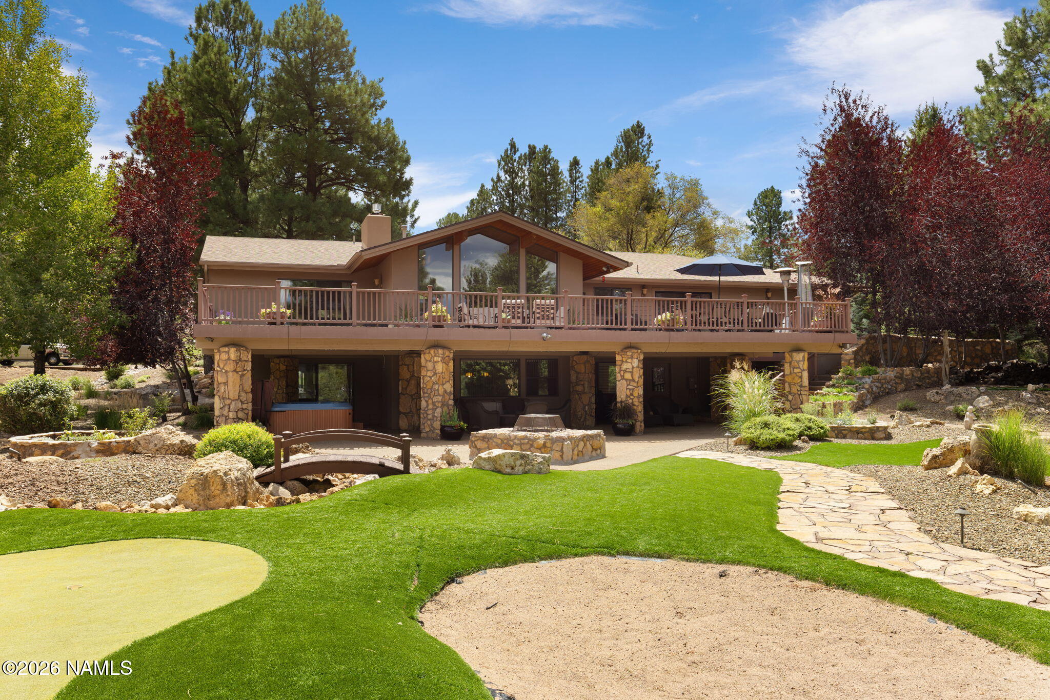 4600 E Green Mountain Drive — photo