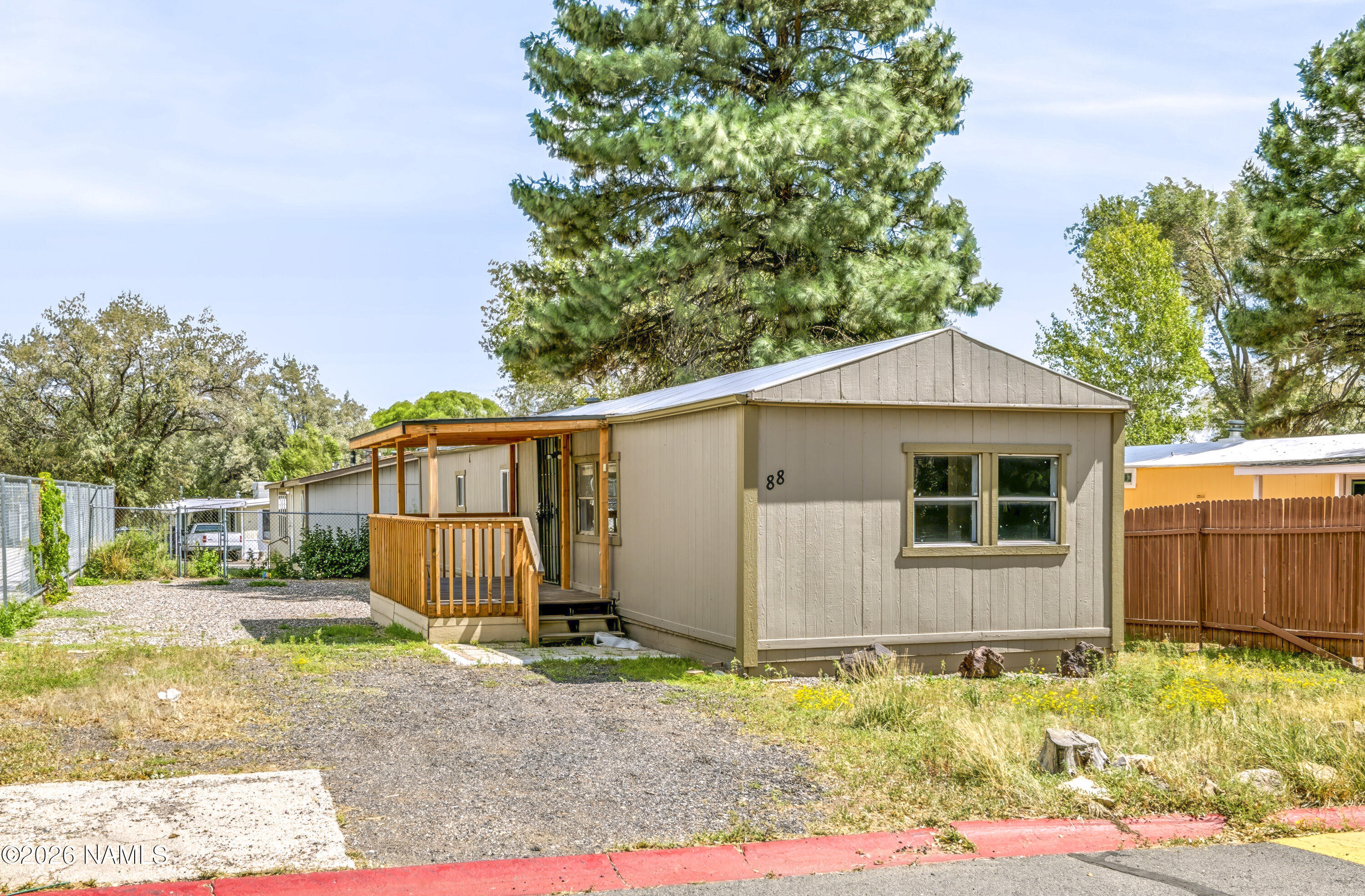 5250 N US Highway 89 88 — photo