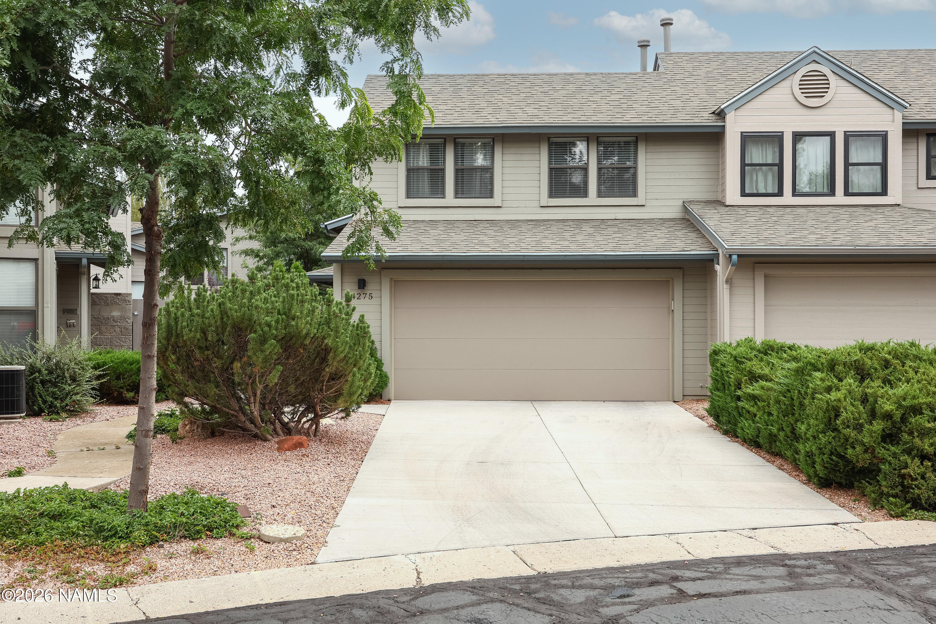4275 E Spring Meadows Circle — photo