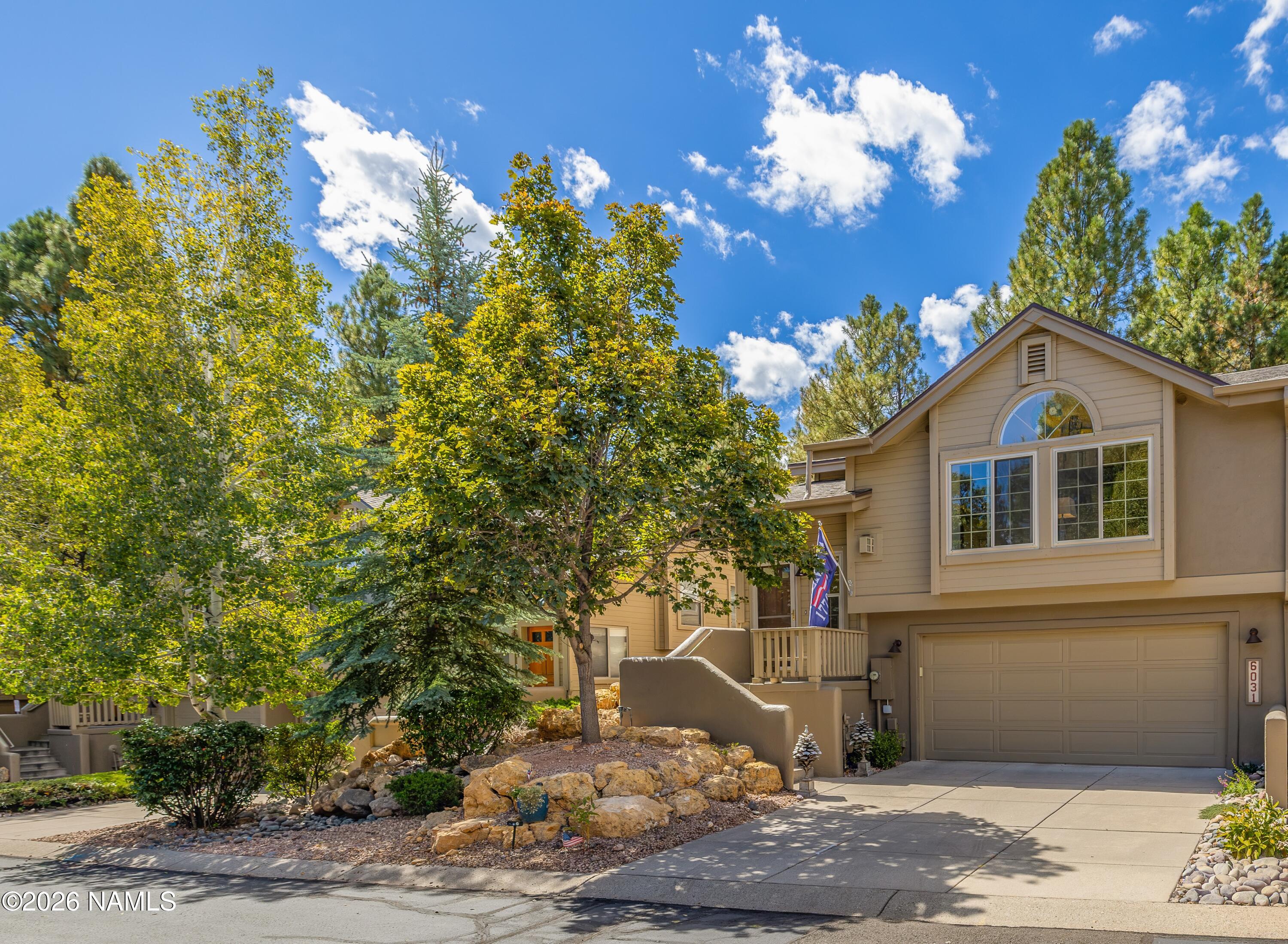6031 E Mountain Oaks Drive — photo