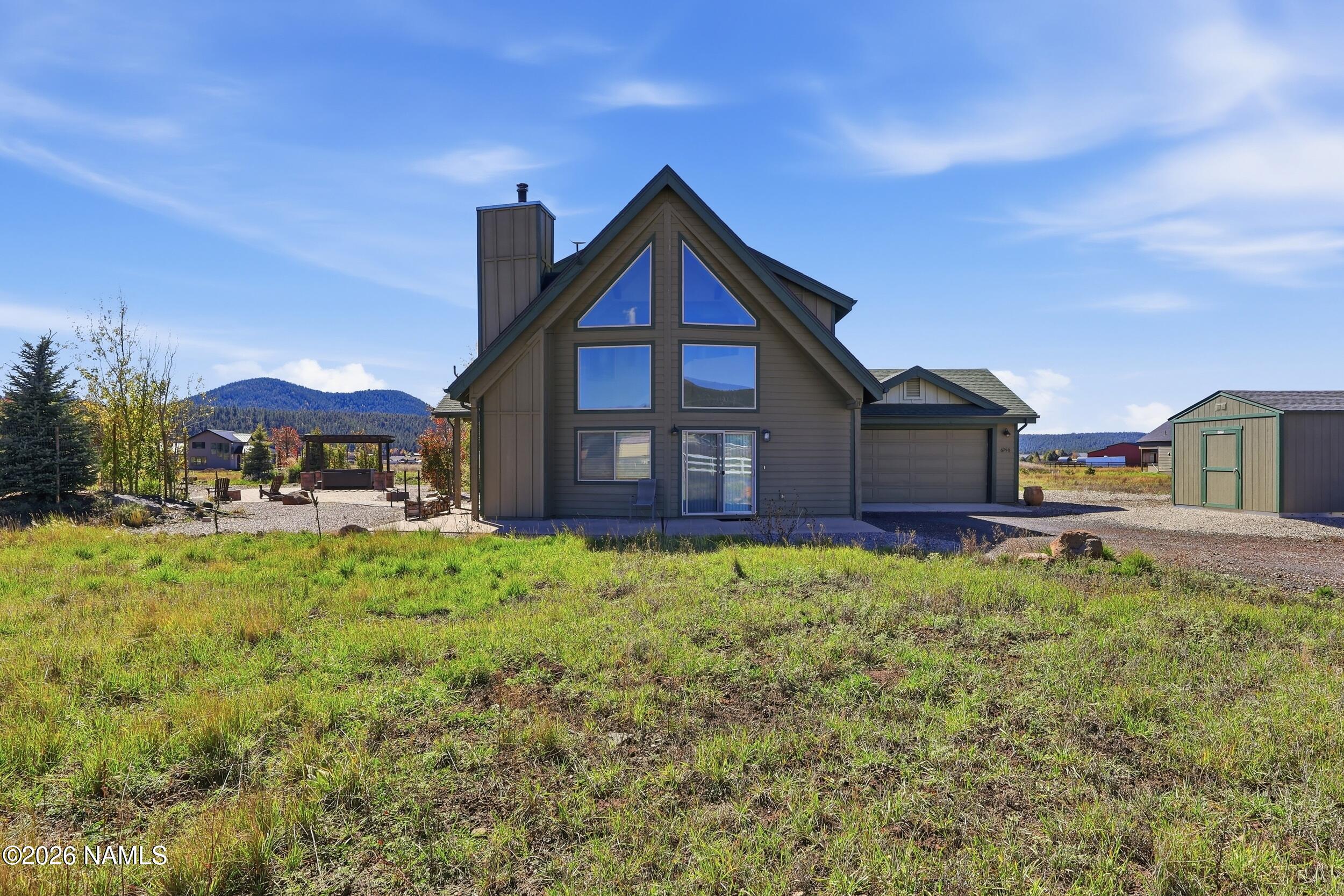 6990 Blue Mountain Trail — photo