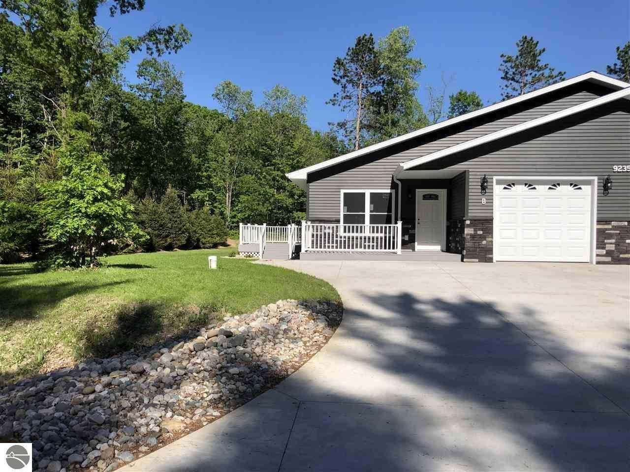 00 Sockeye Drive — photo