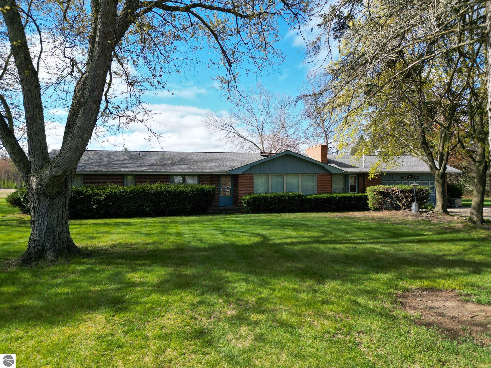8670 E Pickard Road — photo