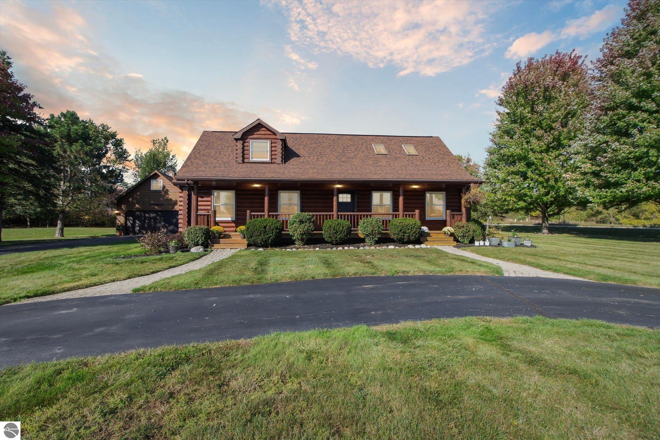 1510 Luce Court — photo
