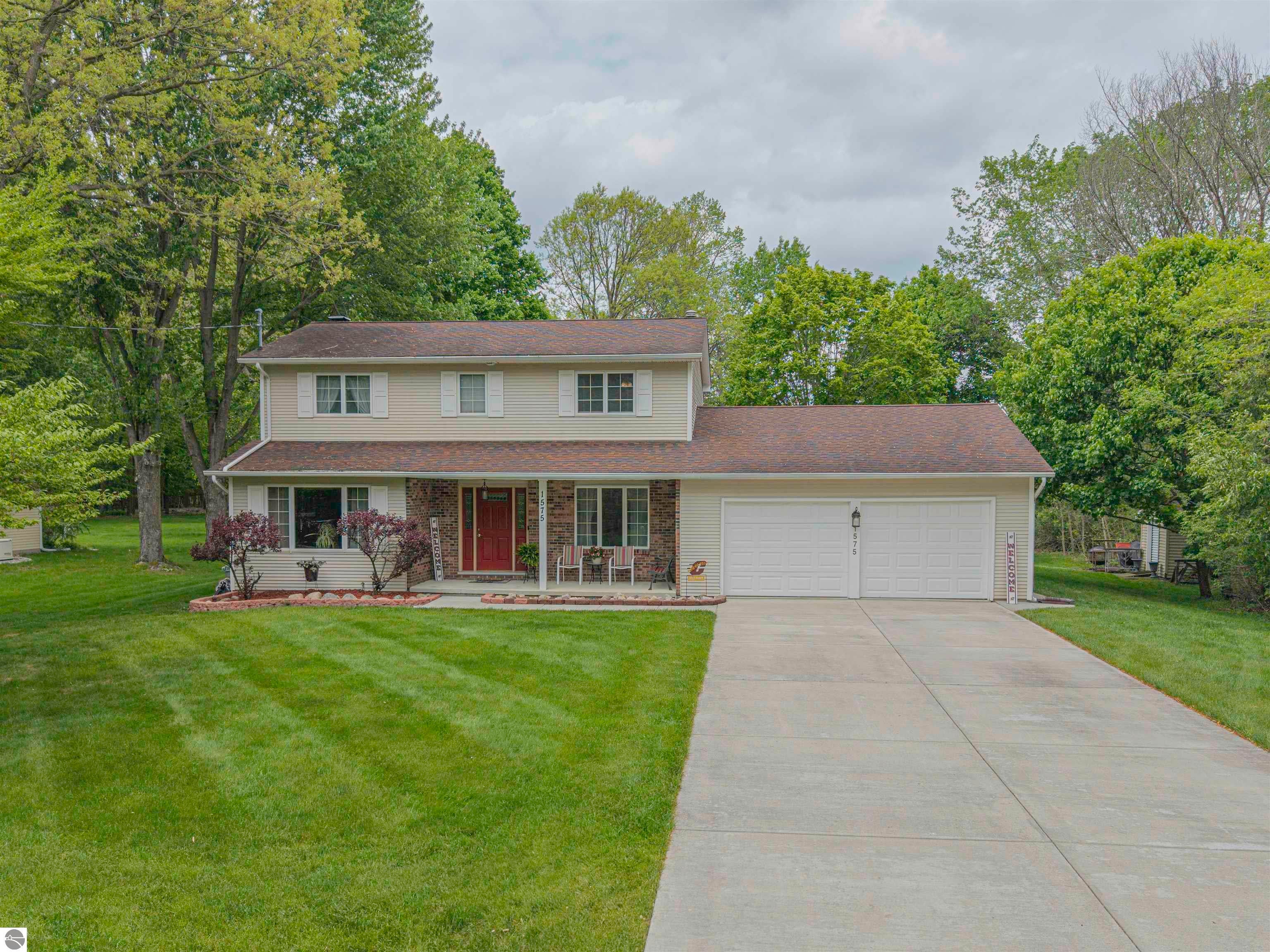 1575 Scully Road — photo