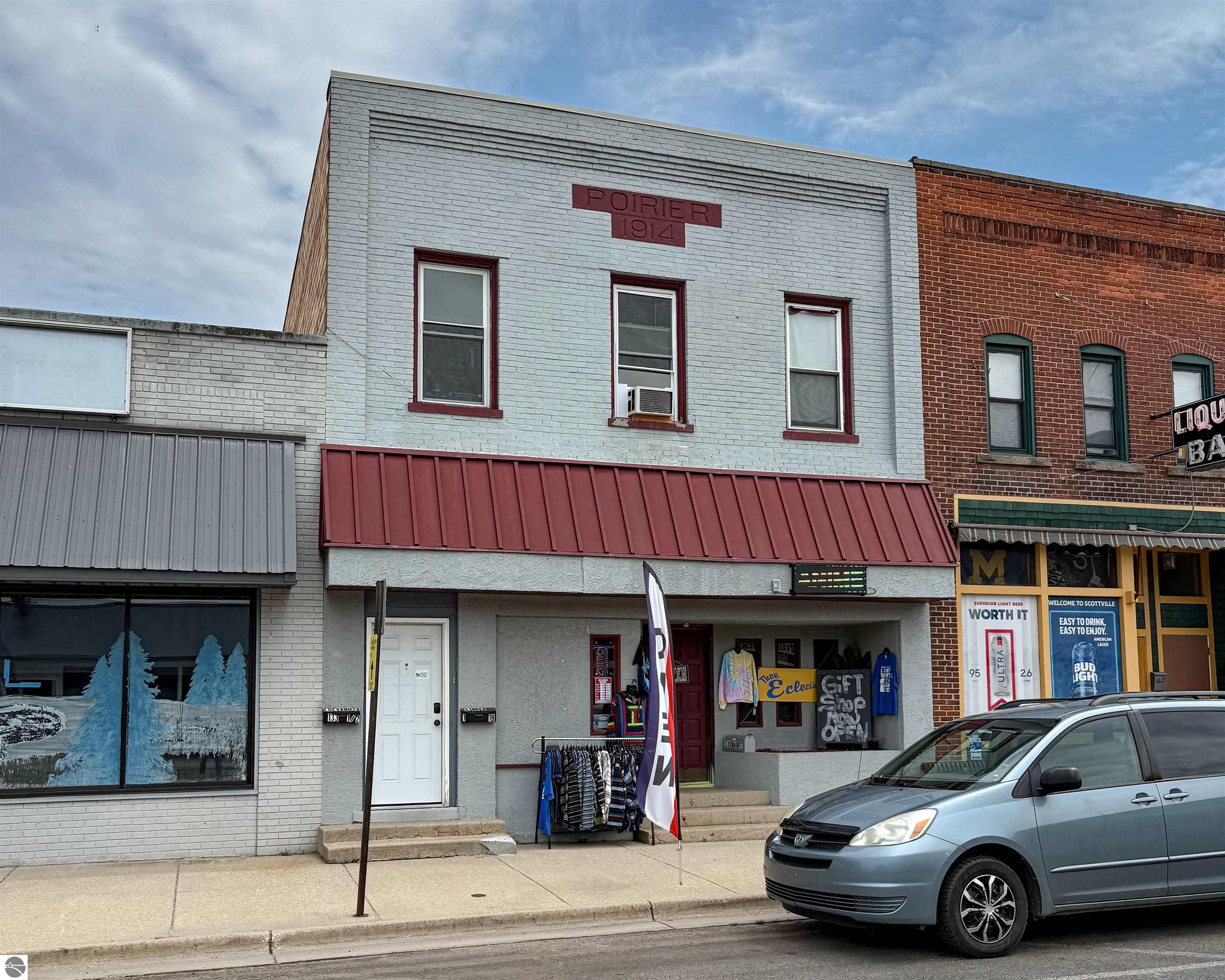 133 S Main Street — photo