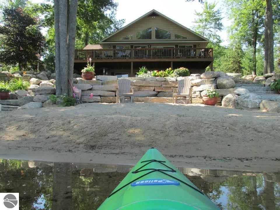 8307 Cortez Drive — photo