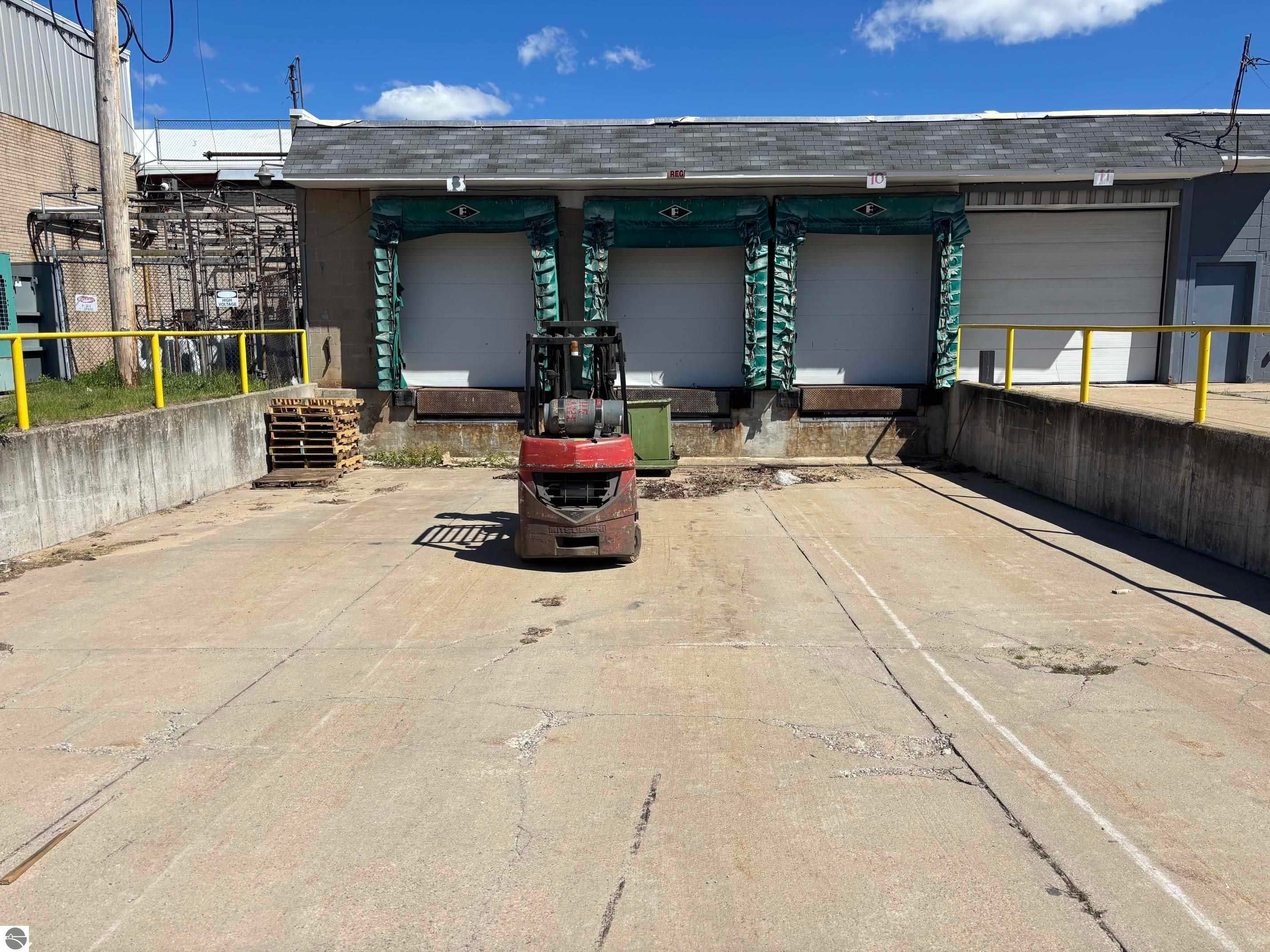 711 W Pickard Street — photo
