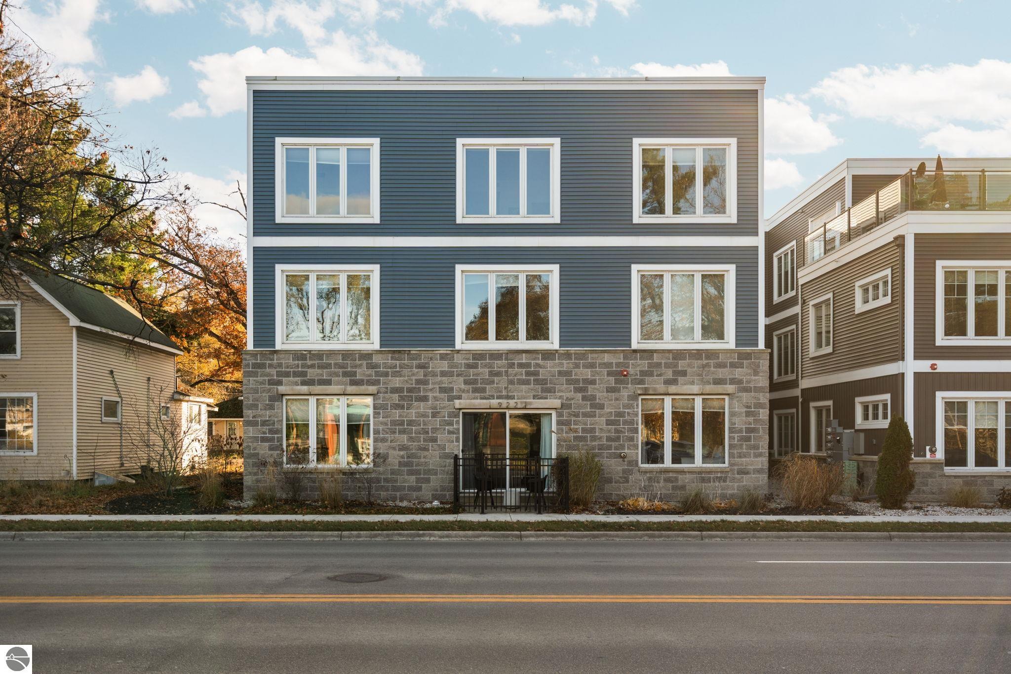 922 E Front Street #201 — photo