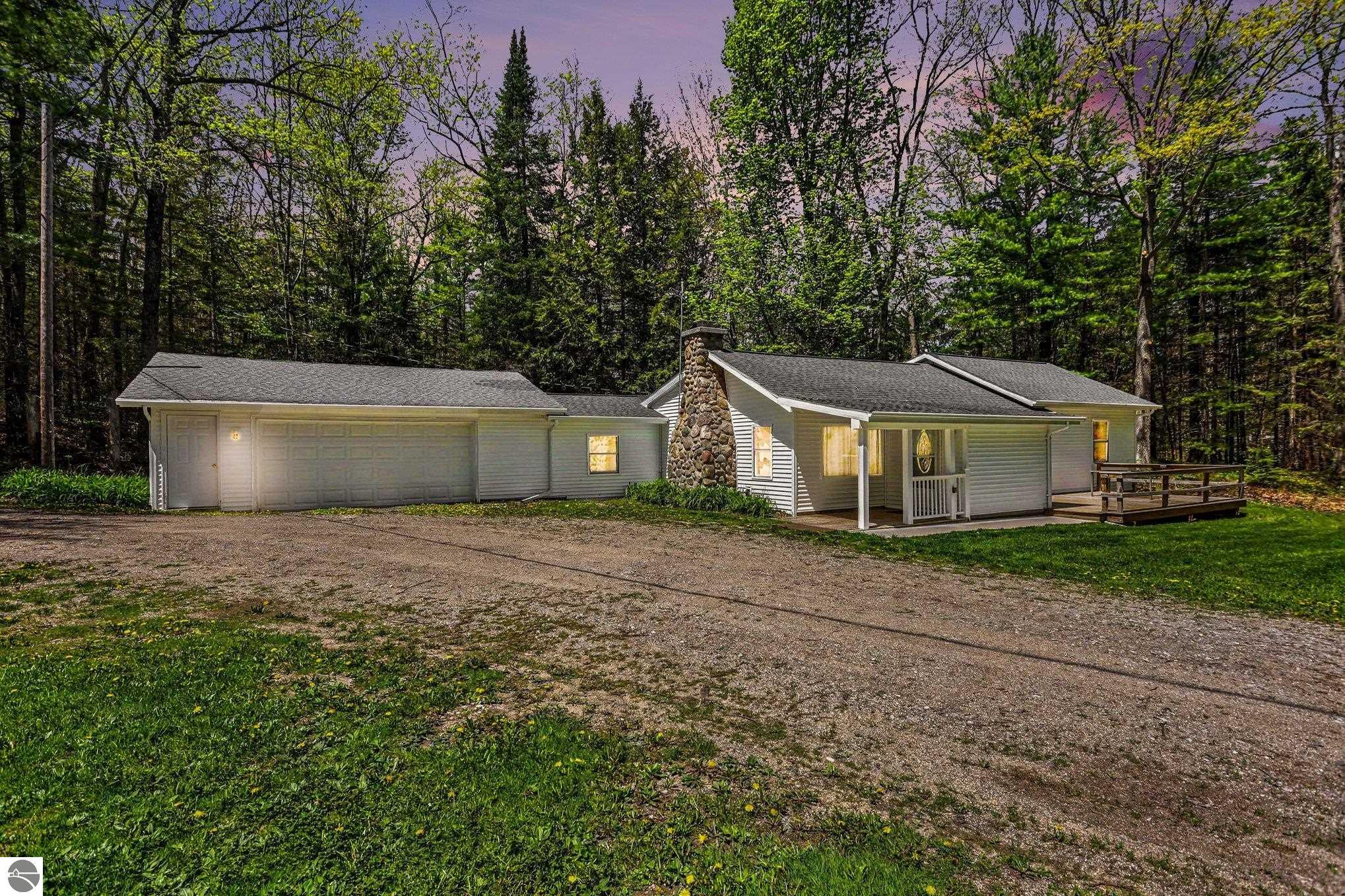 5950 Mark Drive — photo