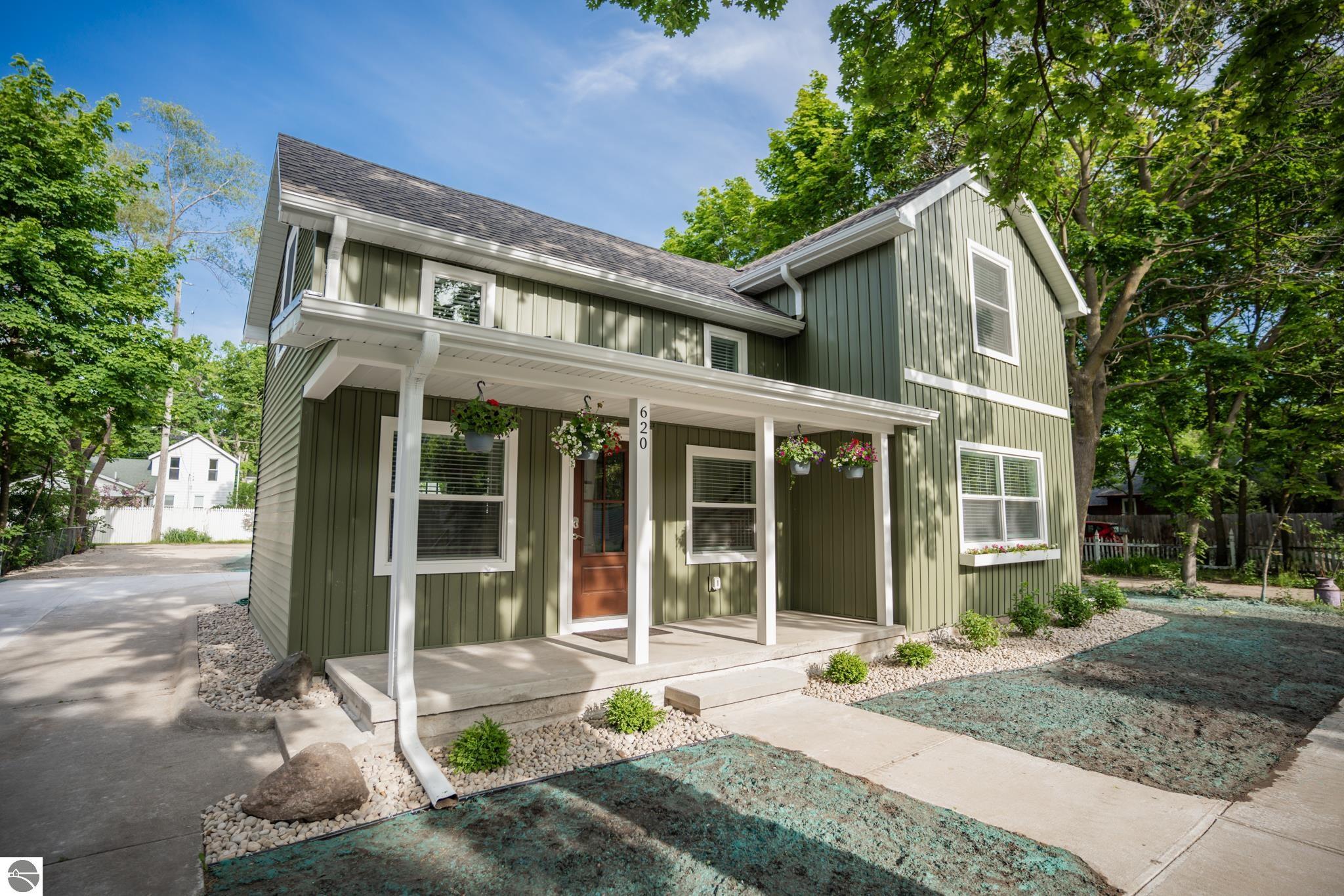 620 S Lansing Street — photo