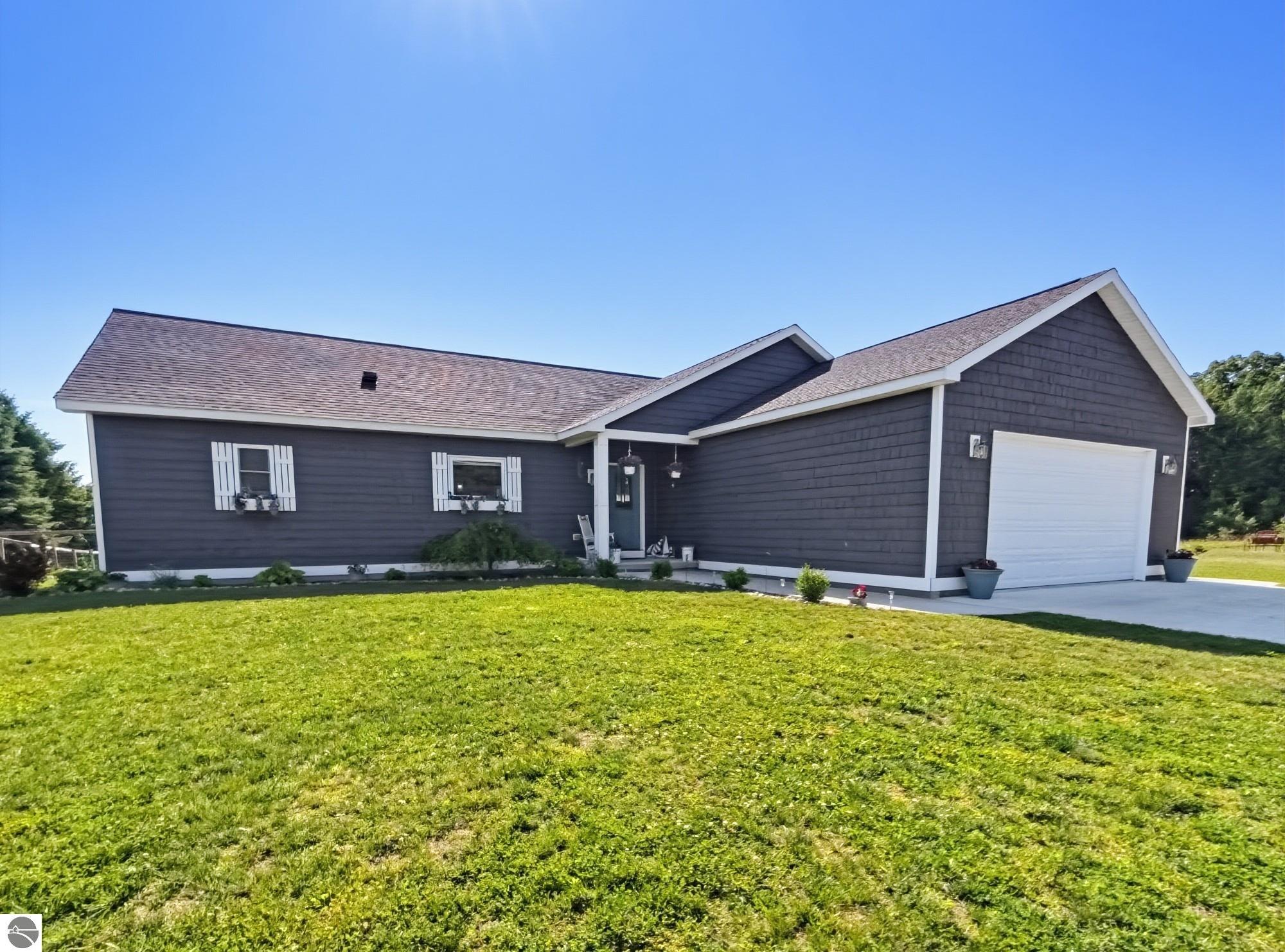 7580 W Cedar Lake Road — photo