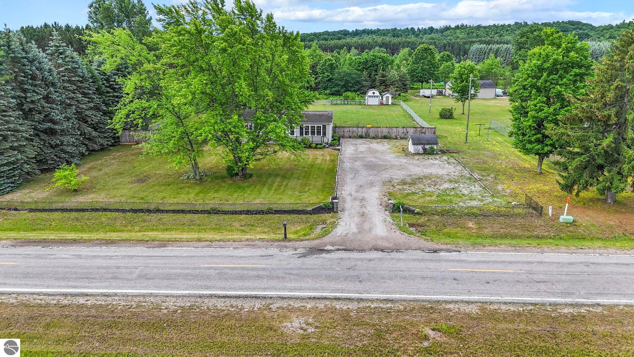 4535 Norton Road — photo