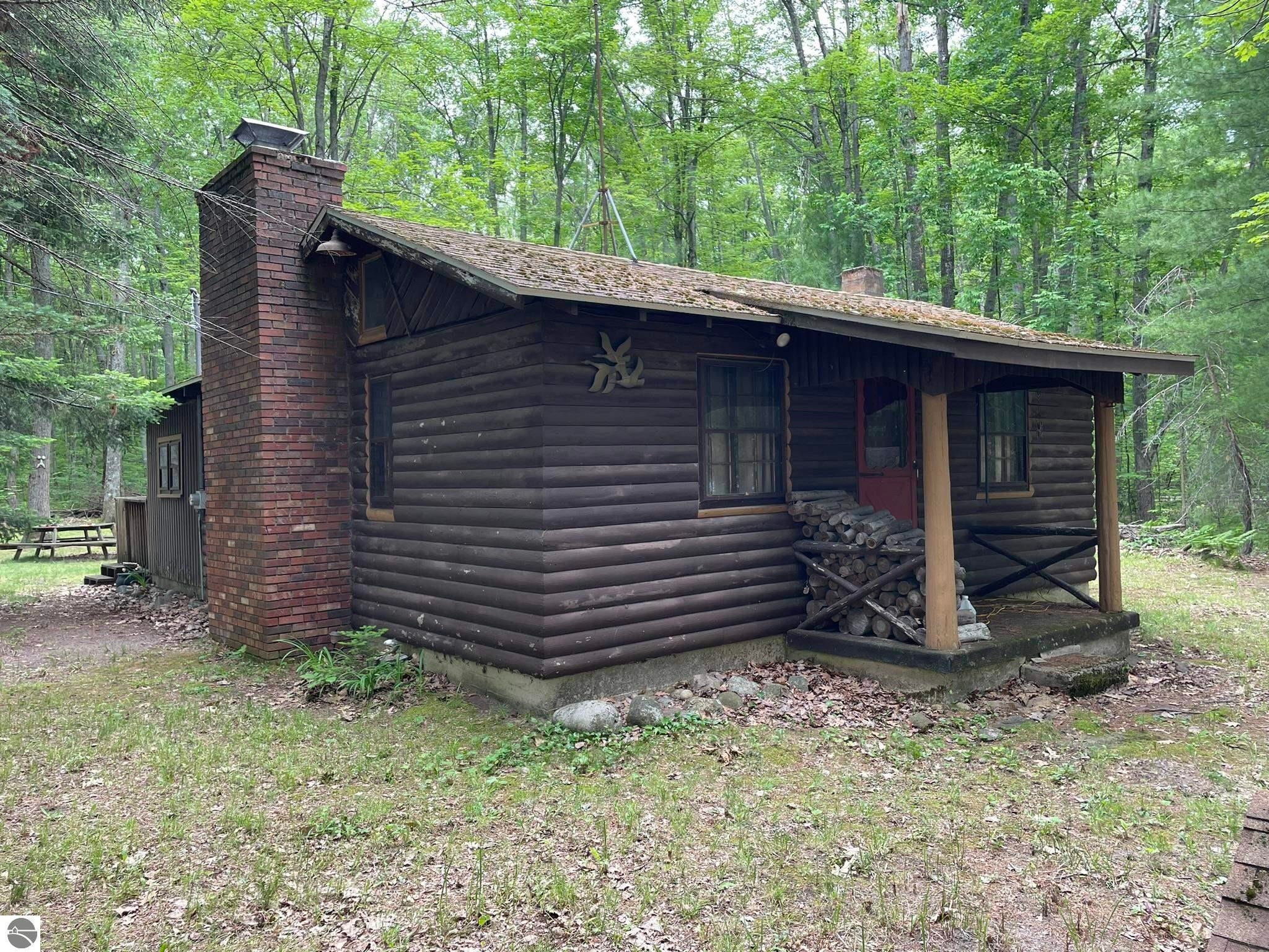 231 Dyer Road — photo