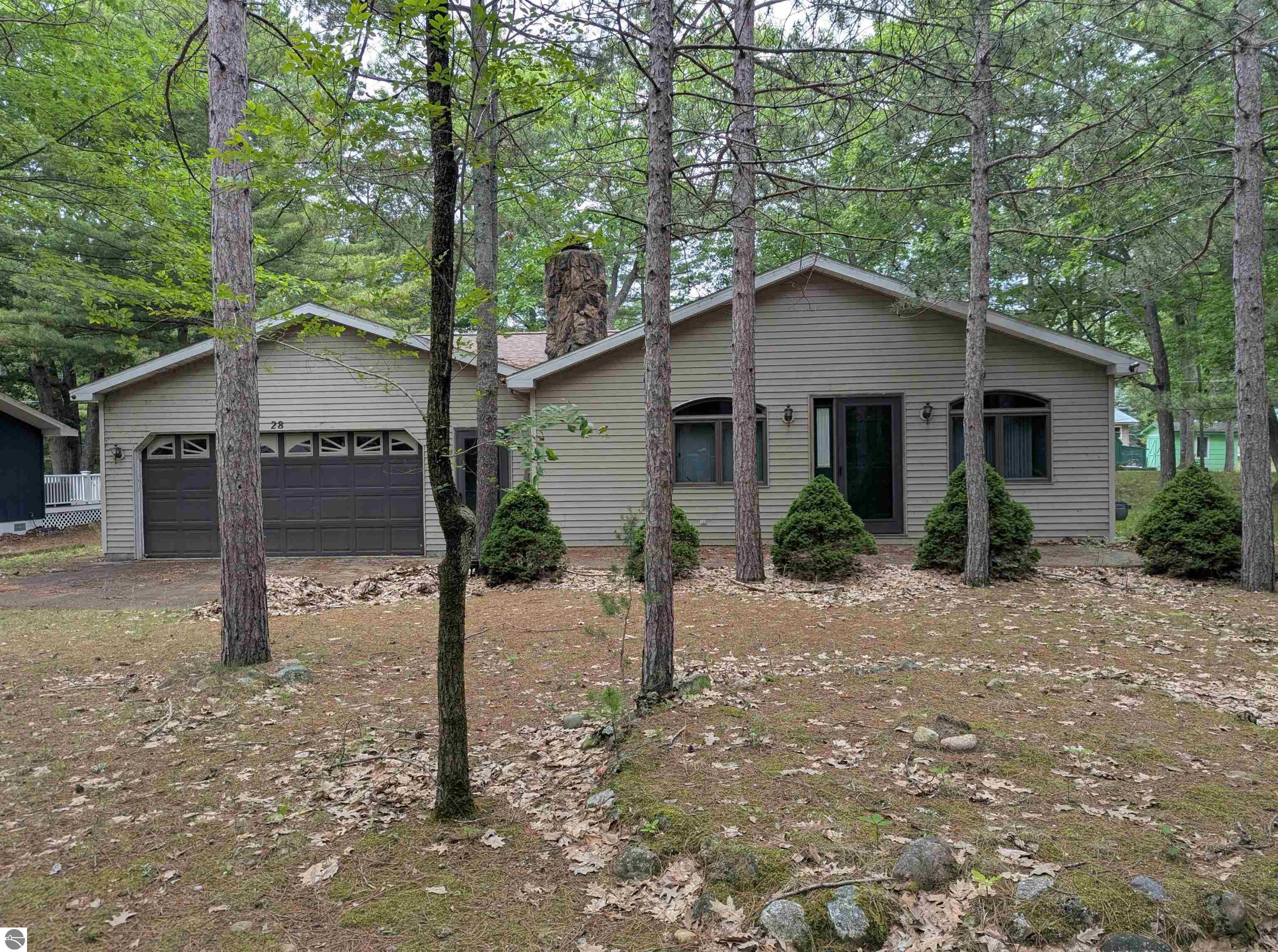28 W Pine, Au Gres, MI 48703 — photo 2