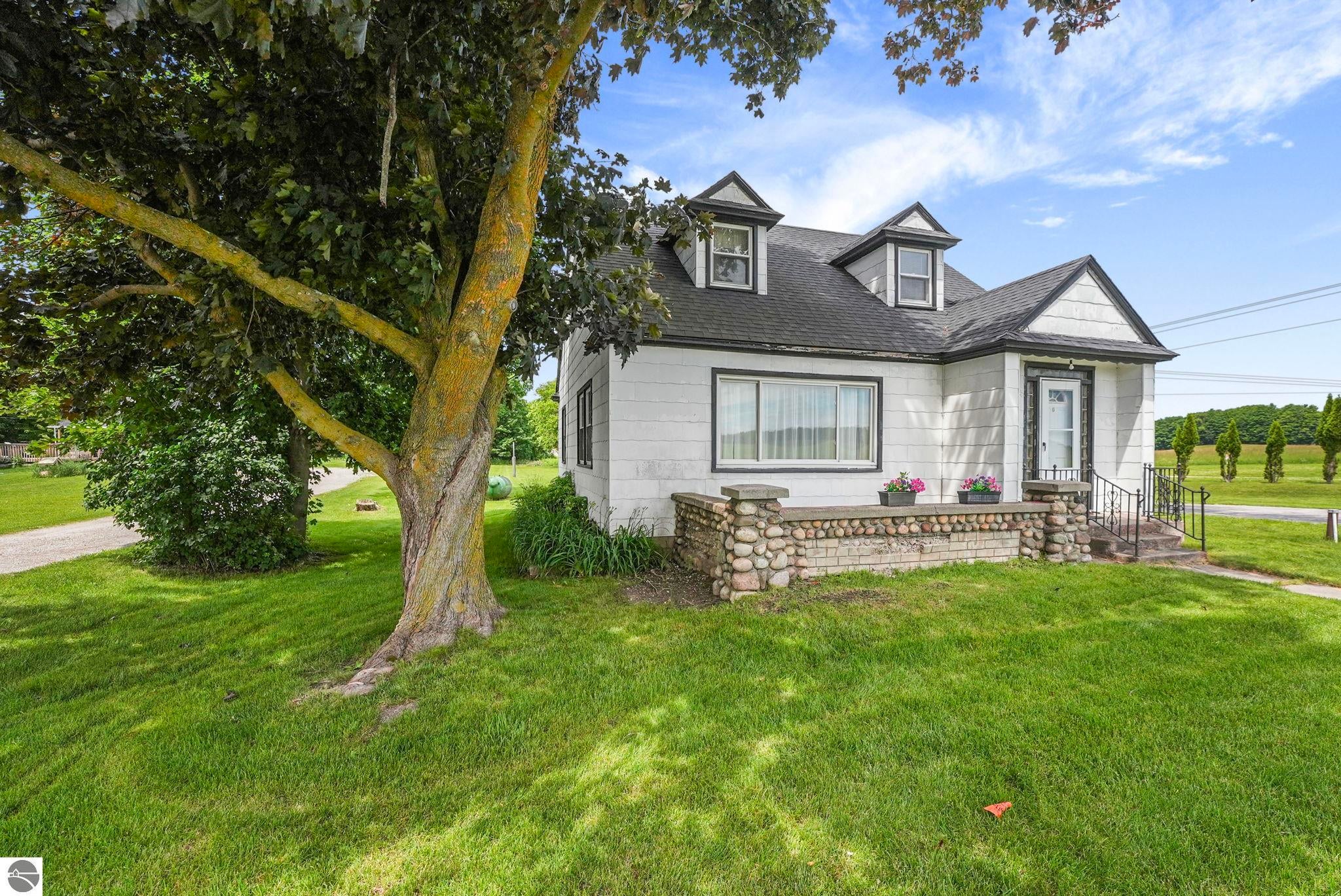 4988 County Road 633 — photo