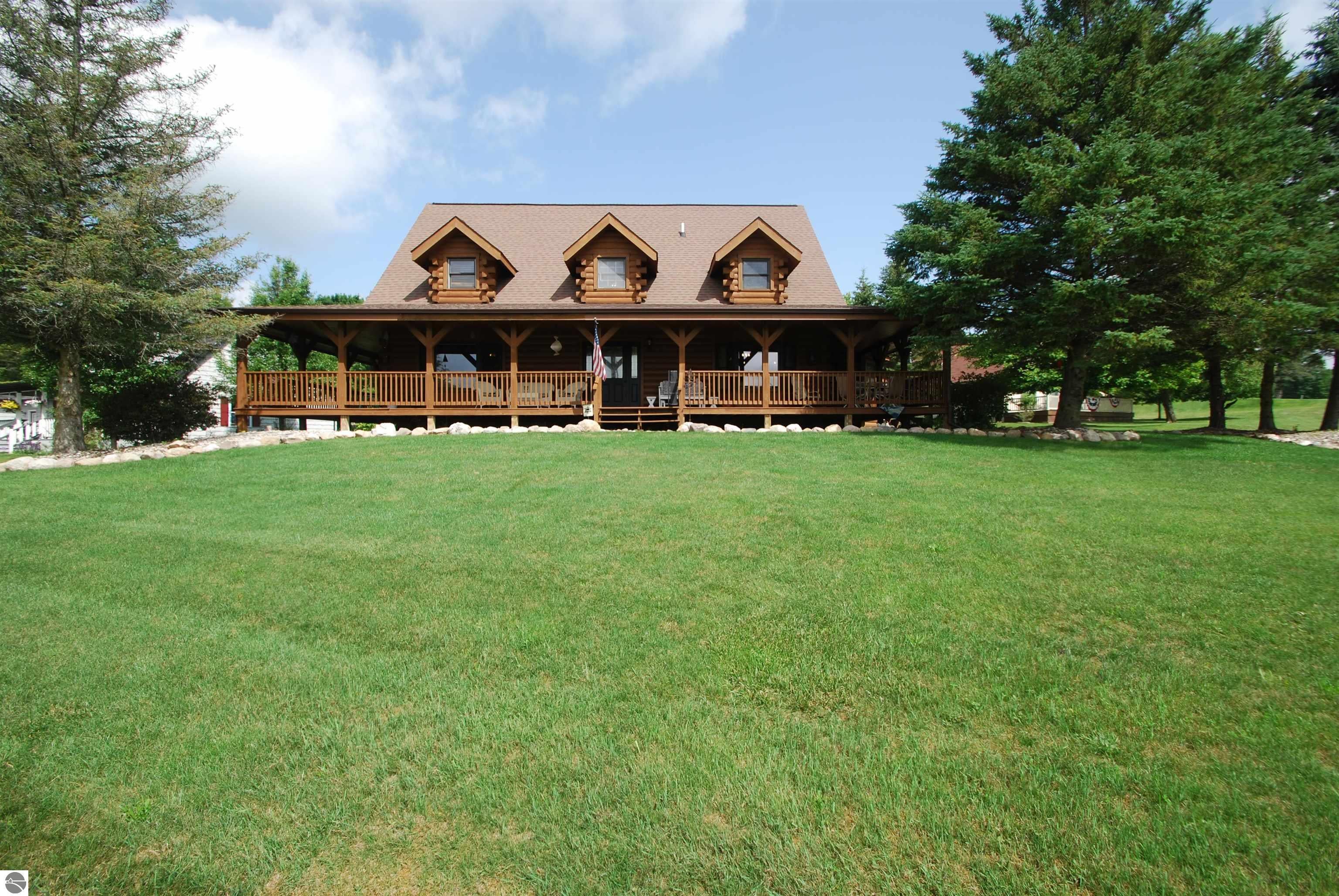 5592 Linksview Way — photo