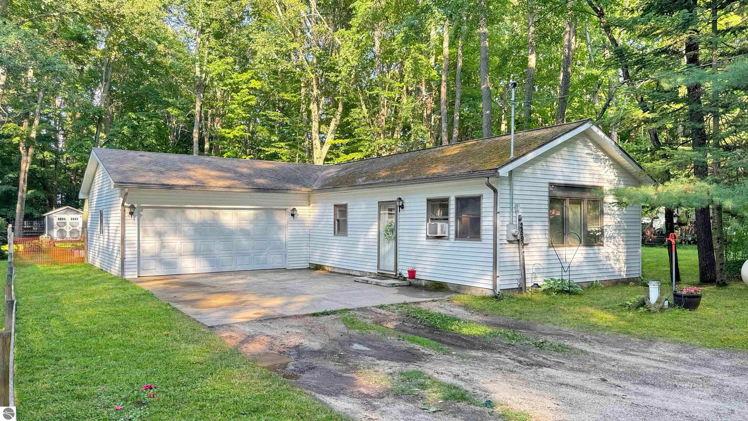 2599 Pleasant Lake Shore Drive — photo