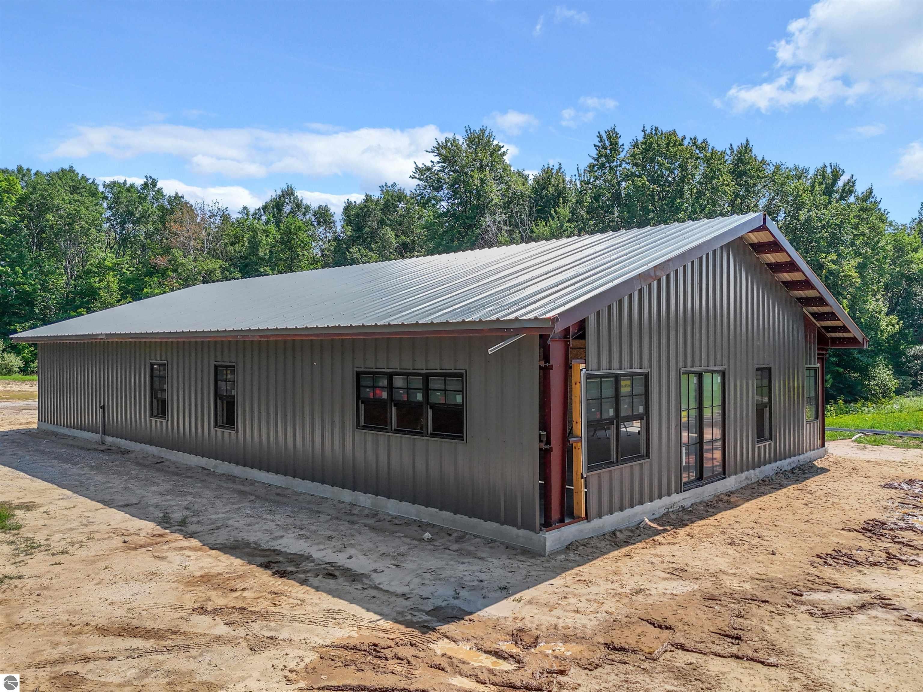 273 N Three Mile Road — photo