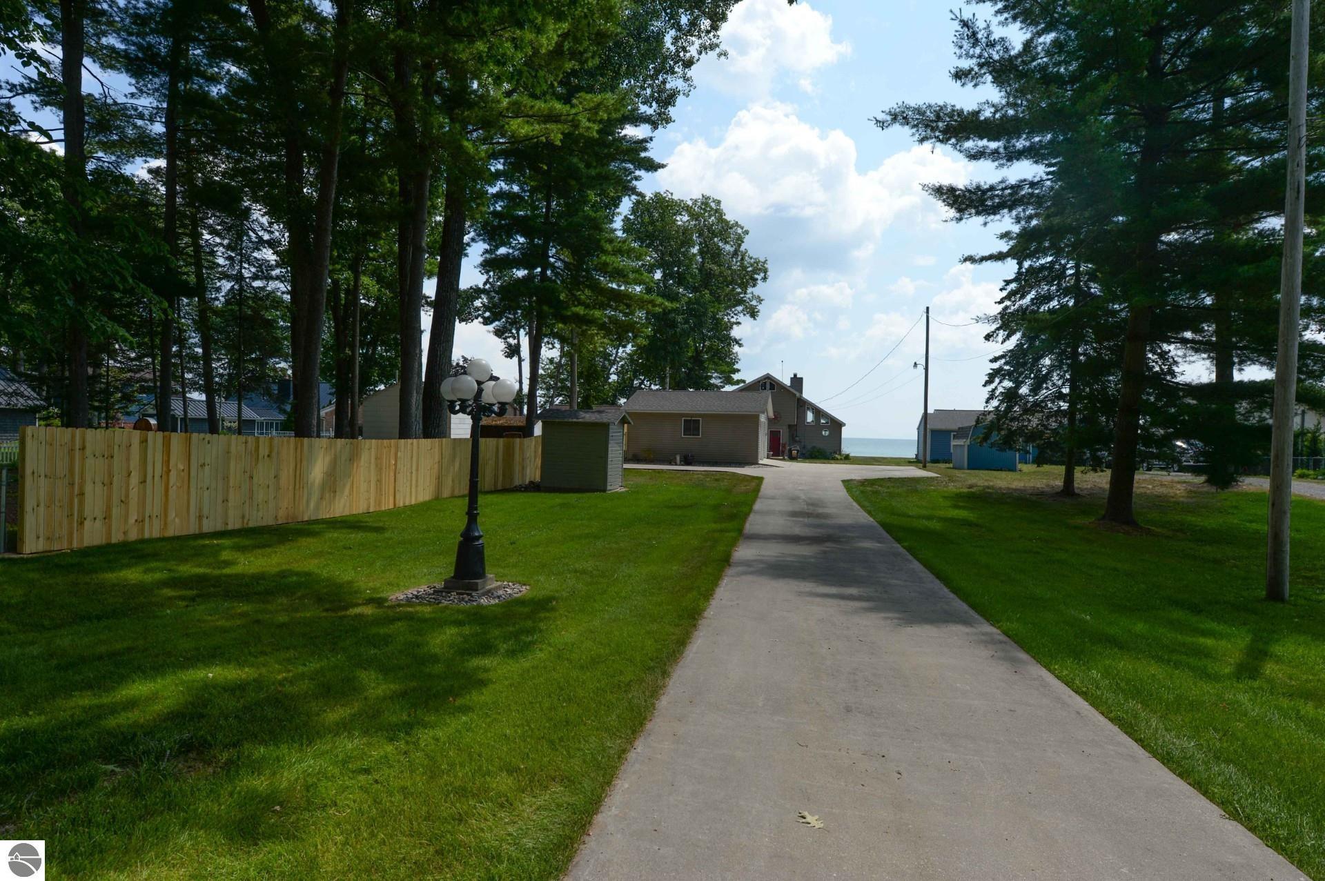 1797 Douglas Drive — photo