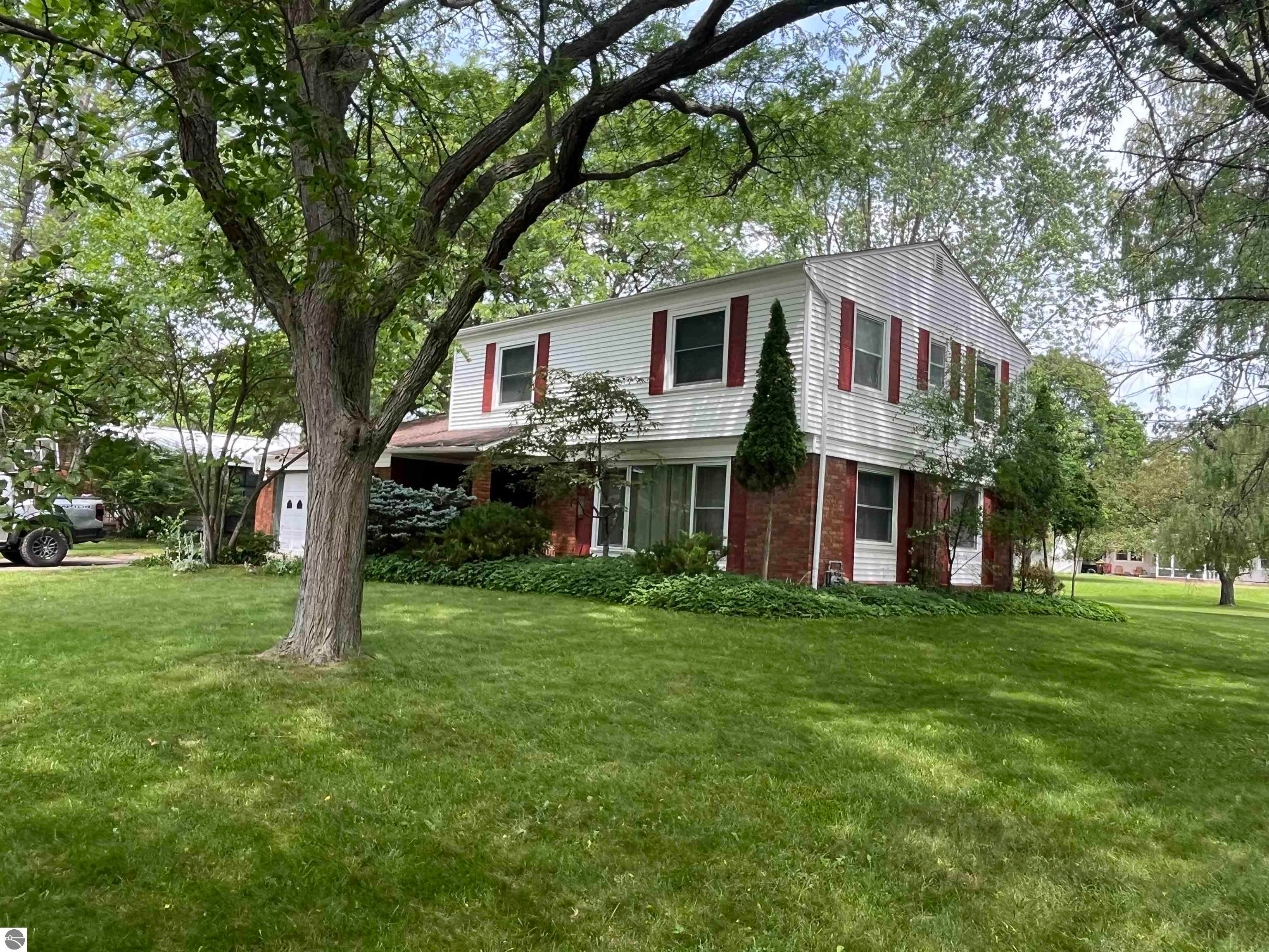 1339 Tomah Drive — photo