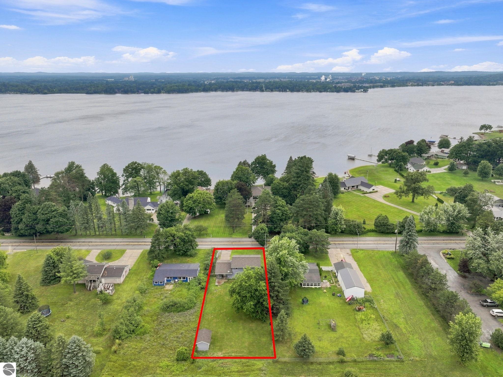 1017 Sunnyside Drive — photo