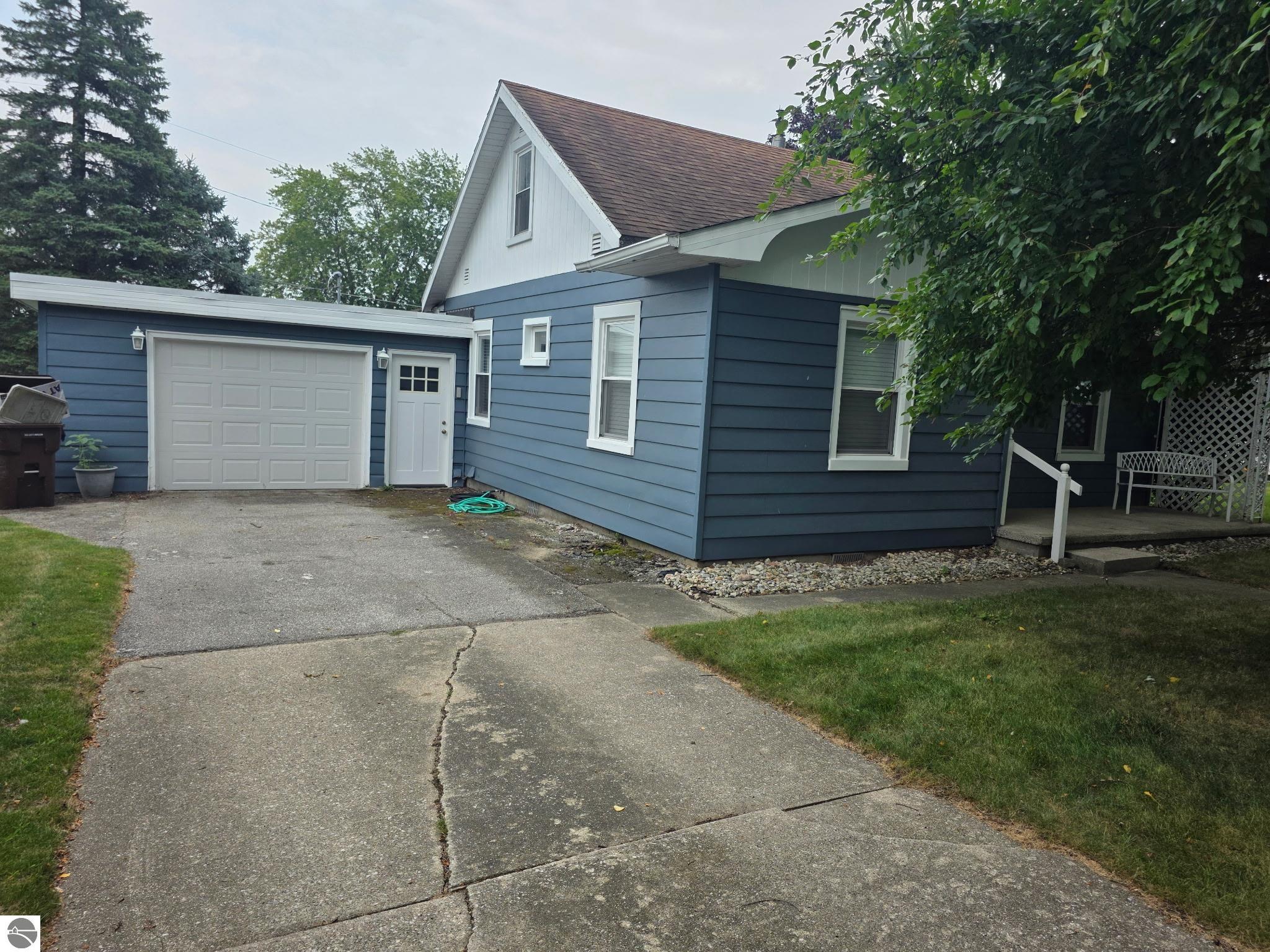 118 Davis Street — photo