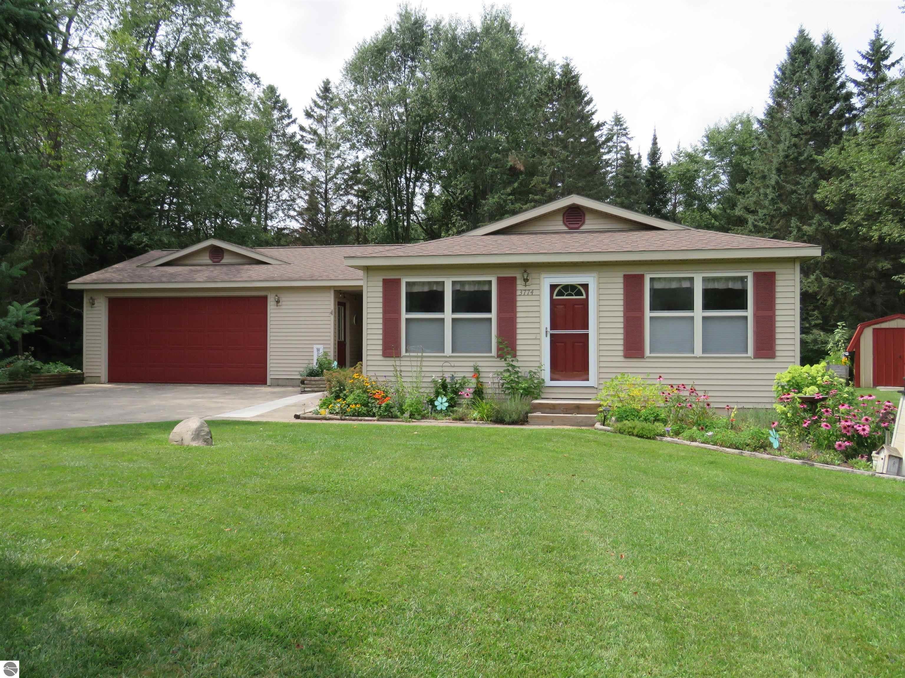 3774 Driftwood Drive — photo