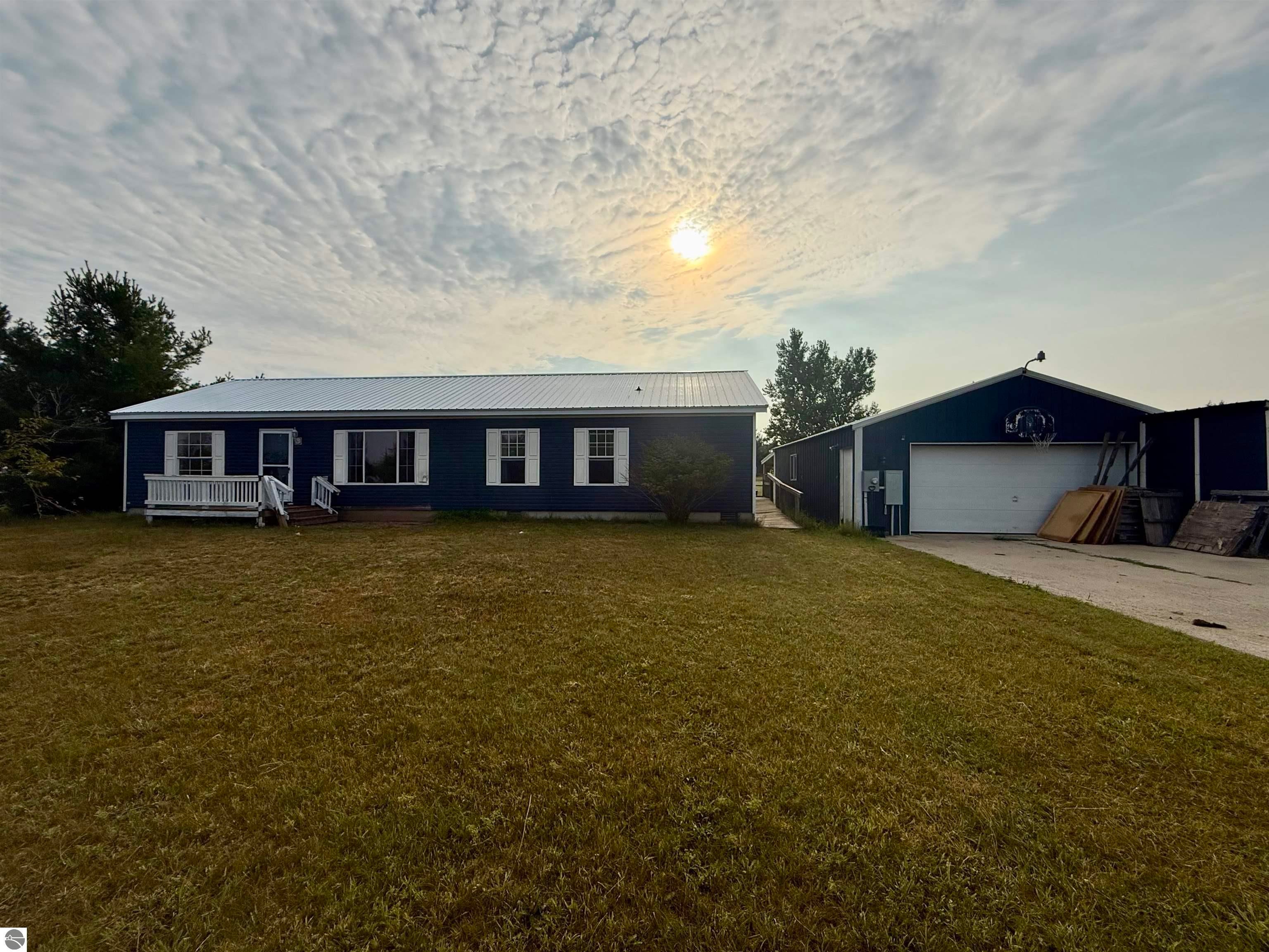 5202 Kellie Street — photo
