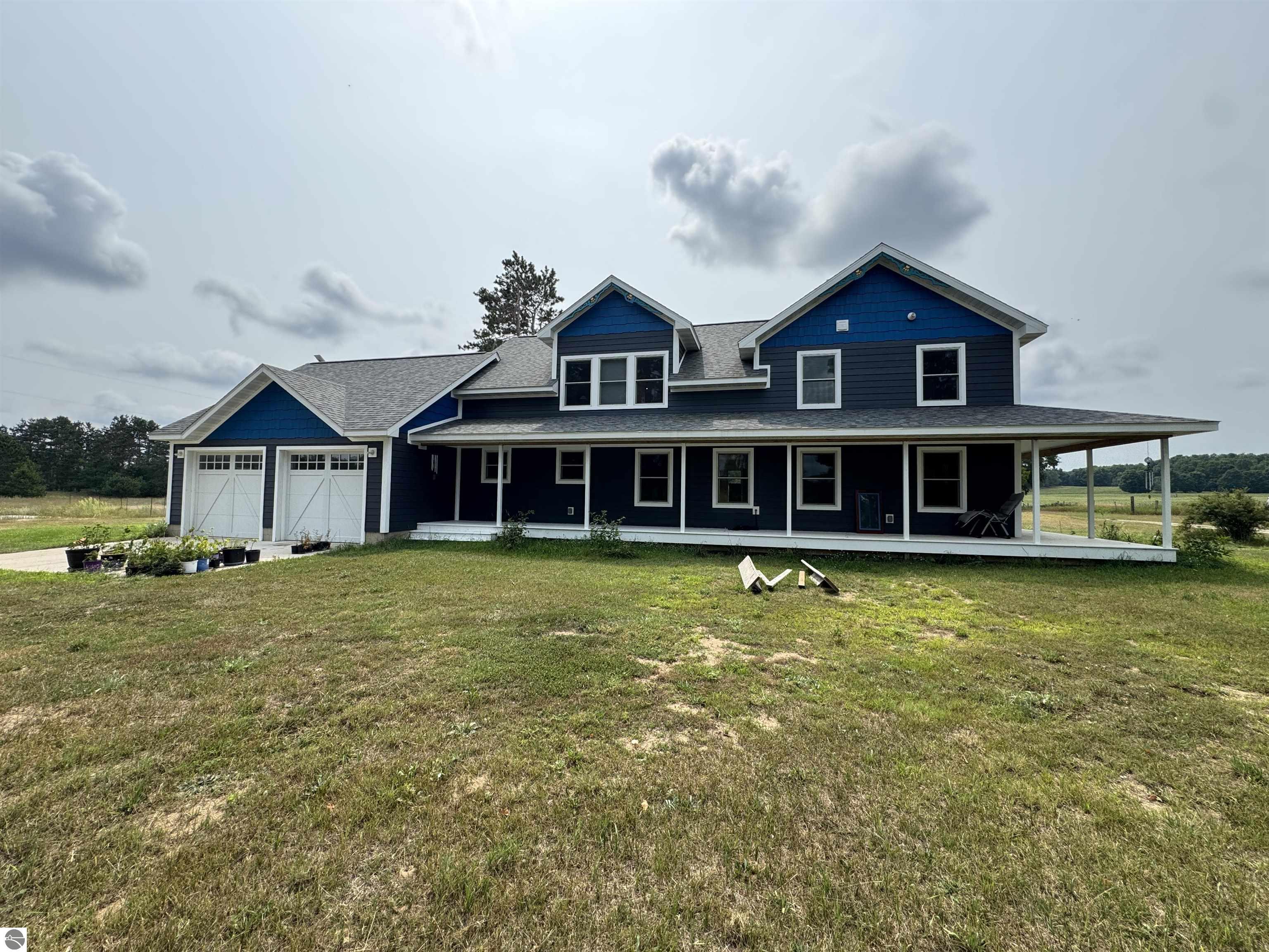22015 Benton Road — photo