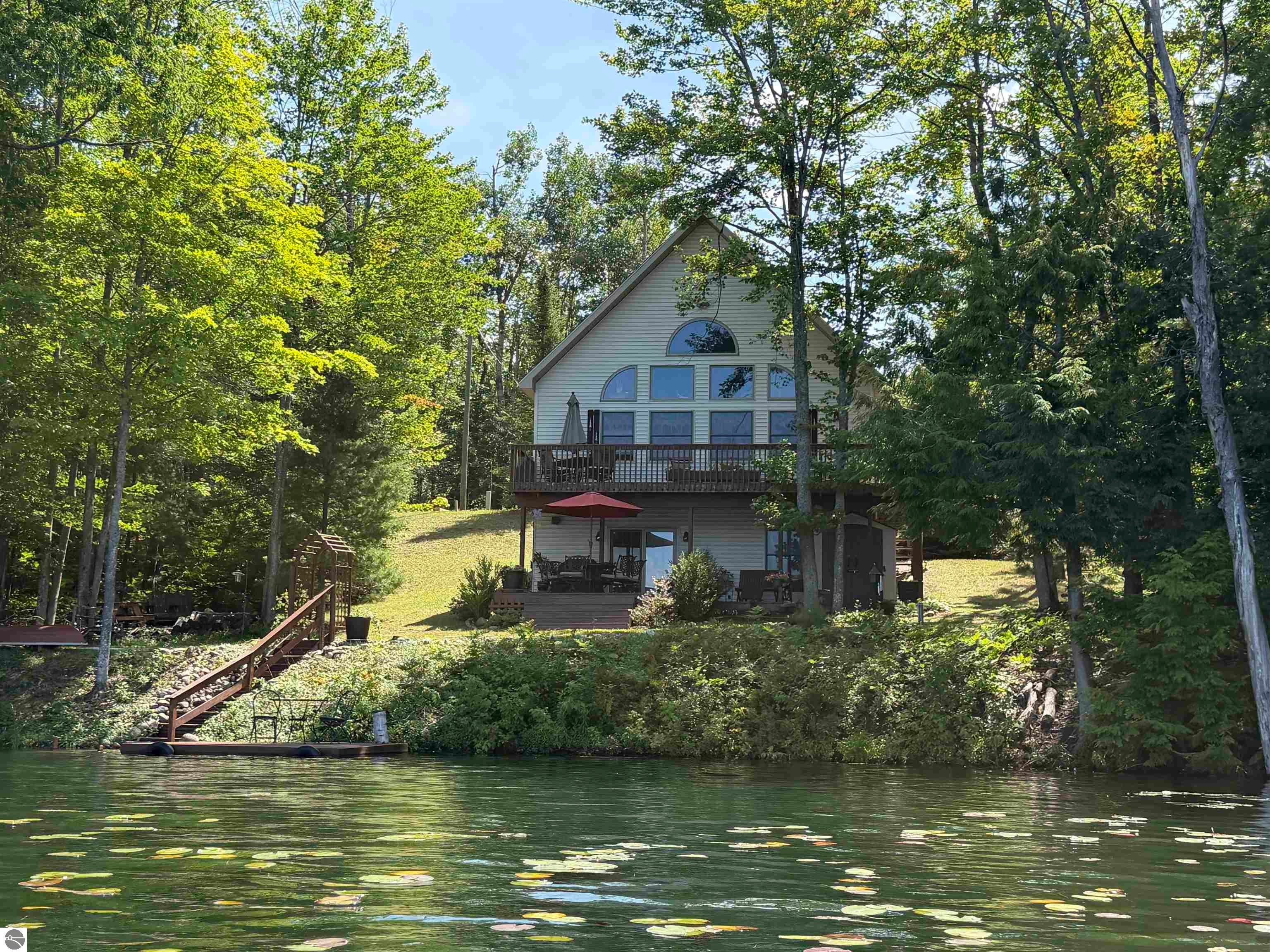 7220 Leelanau — photo