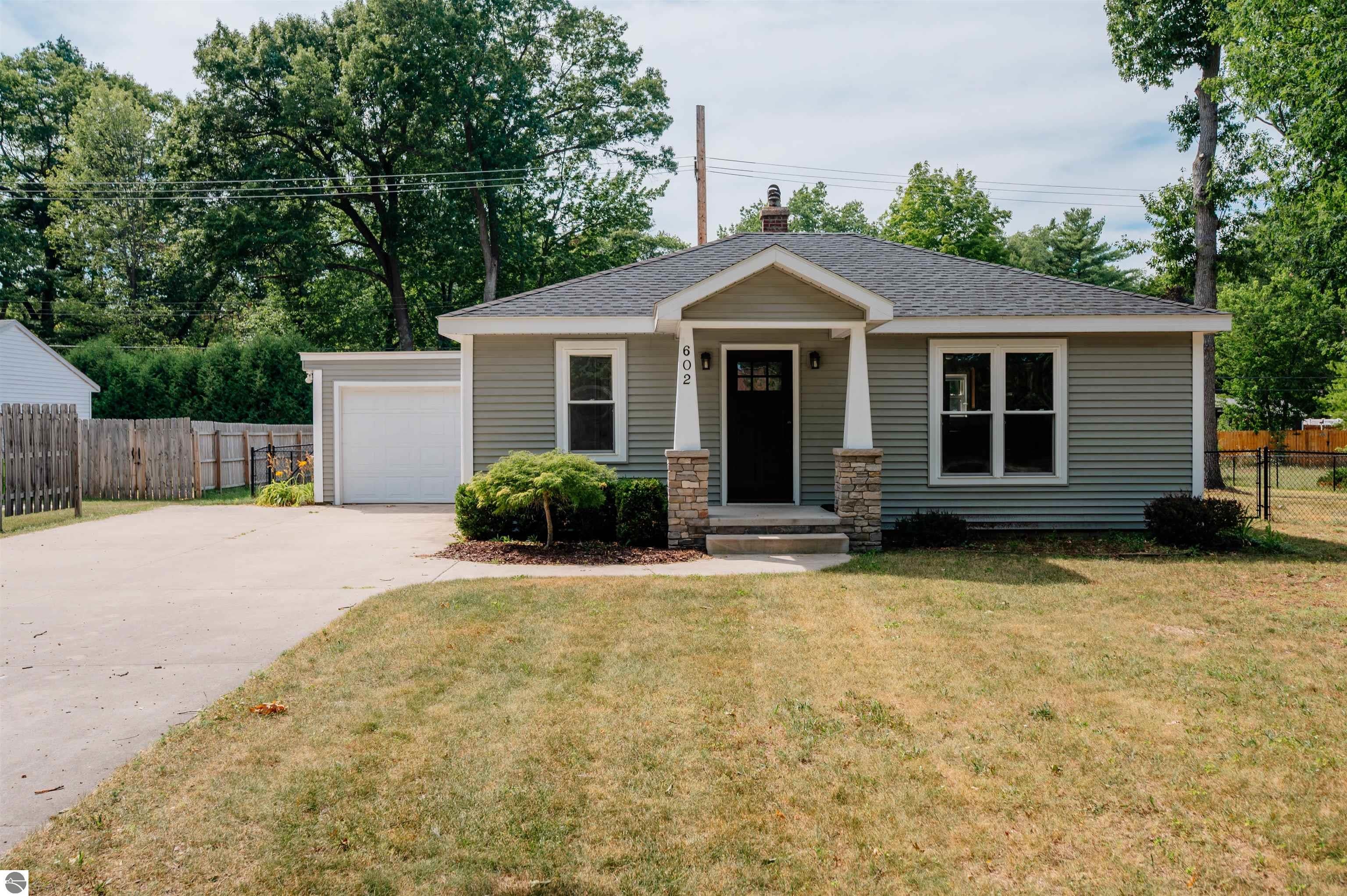 602 Cromwell Drive — photo