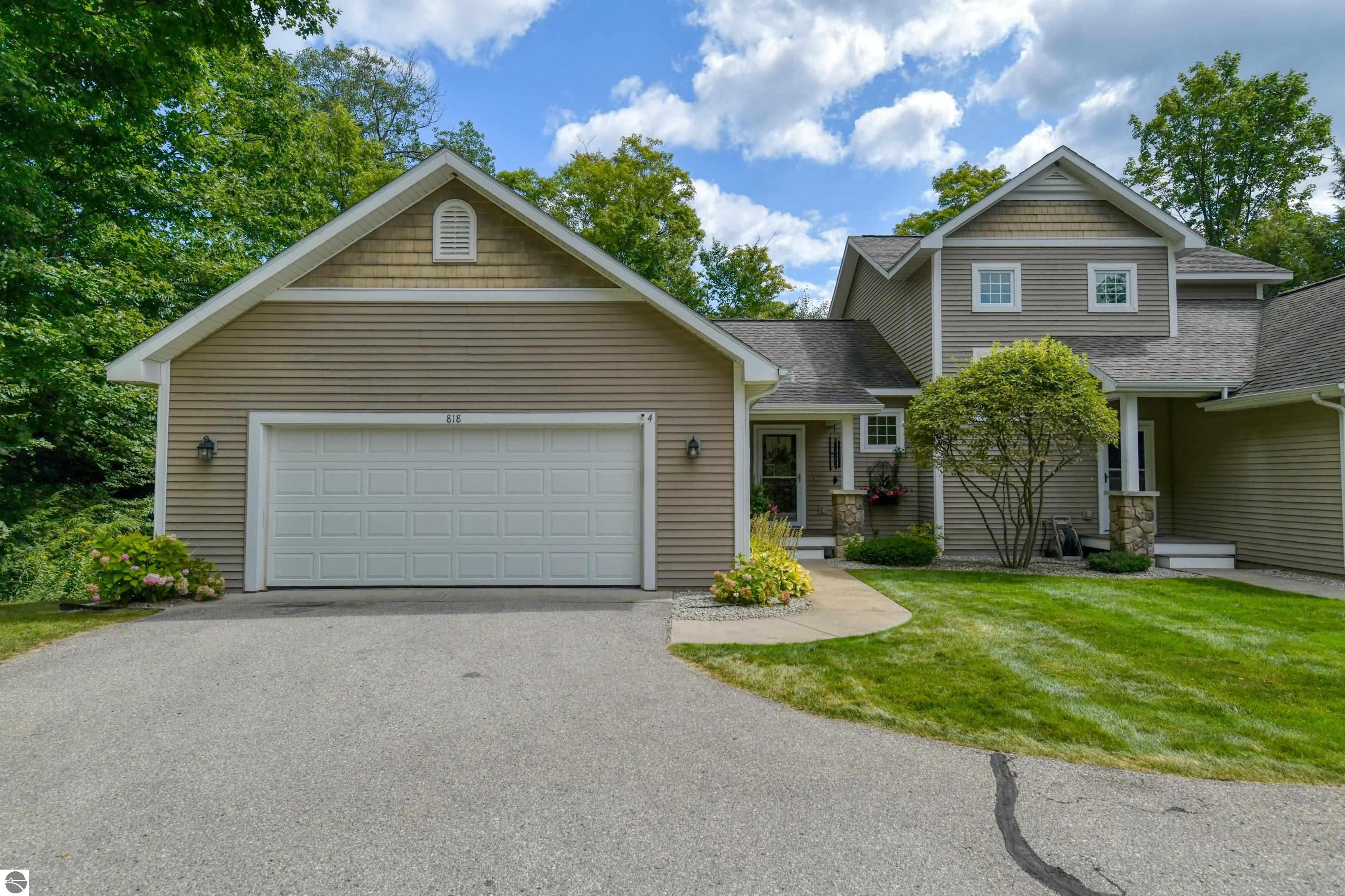 818 N Bay Cliff Drive #4 — photo