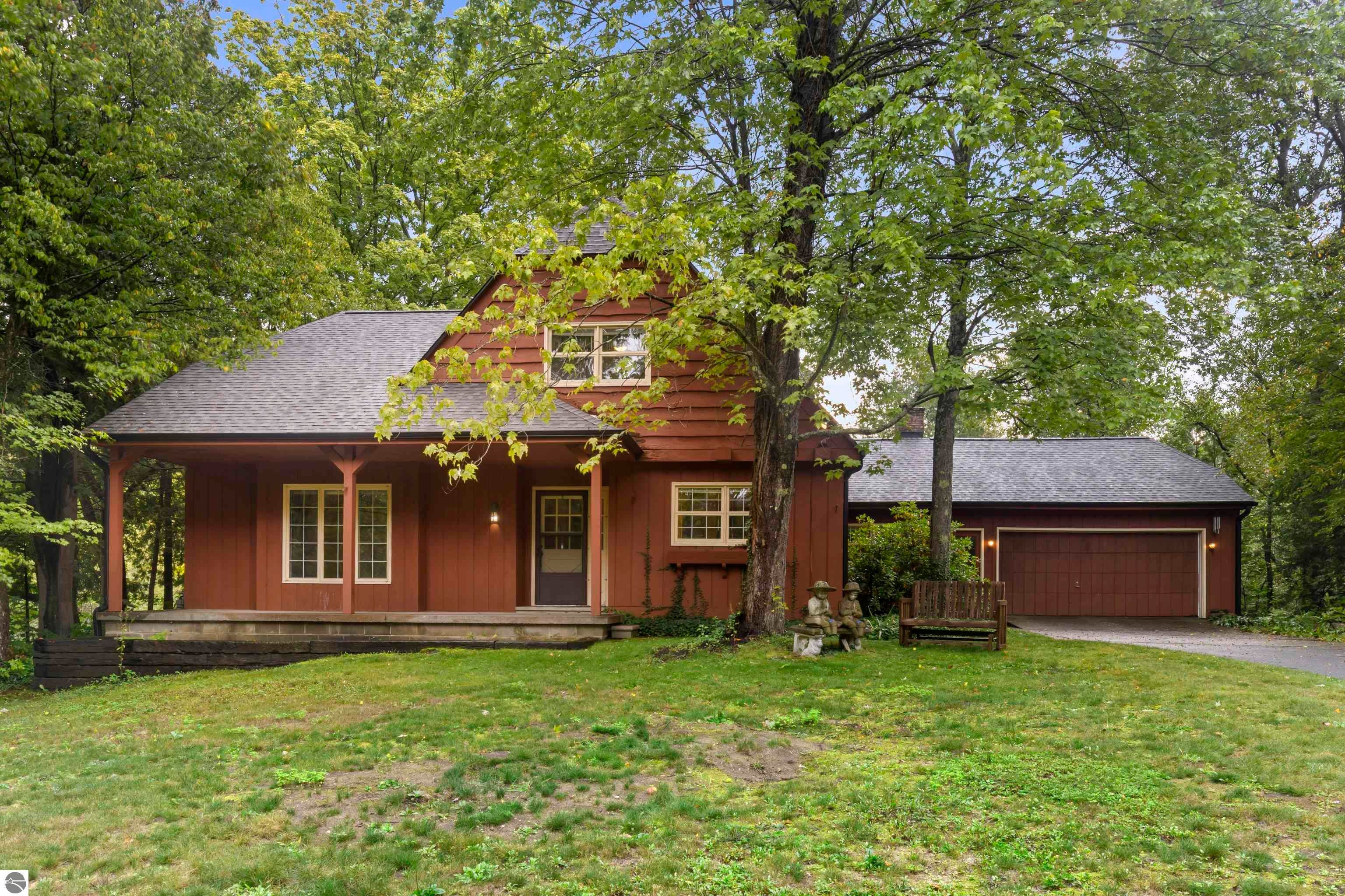 9095 Bear Creek Drive — photo