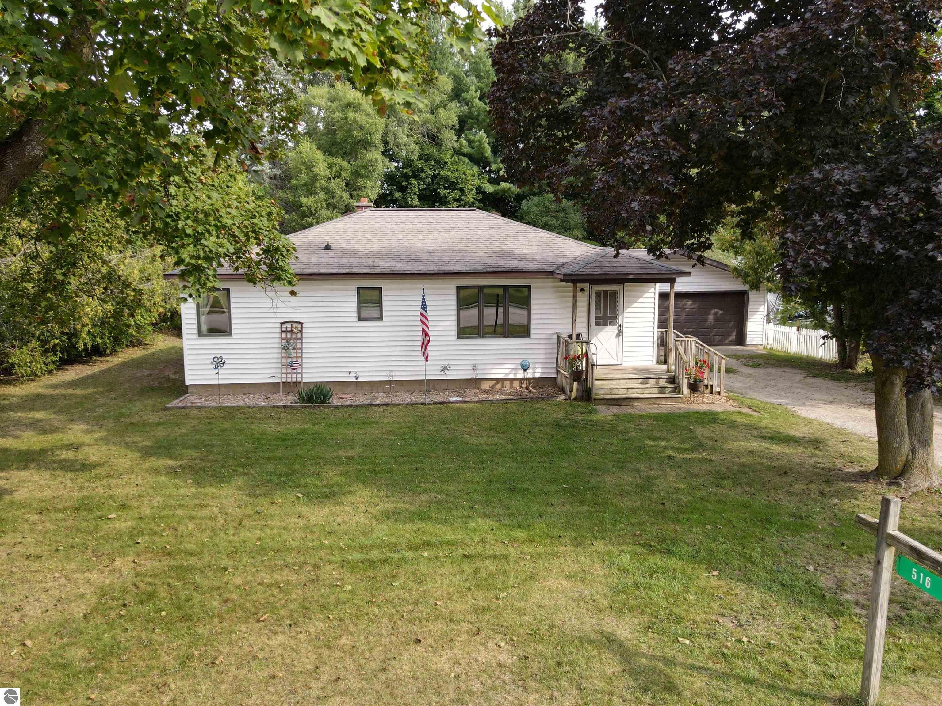 516 Fenton Street — photo