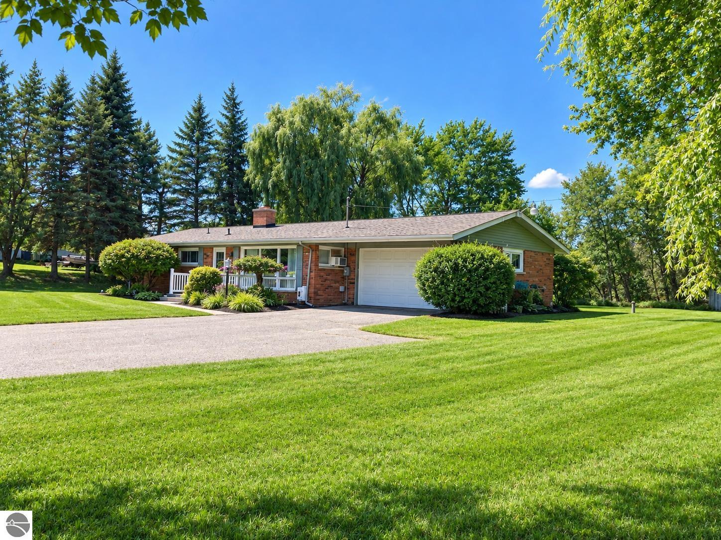 111 Minzer Court — photo