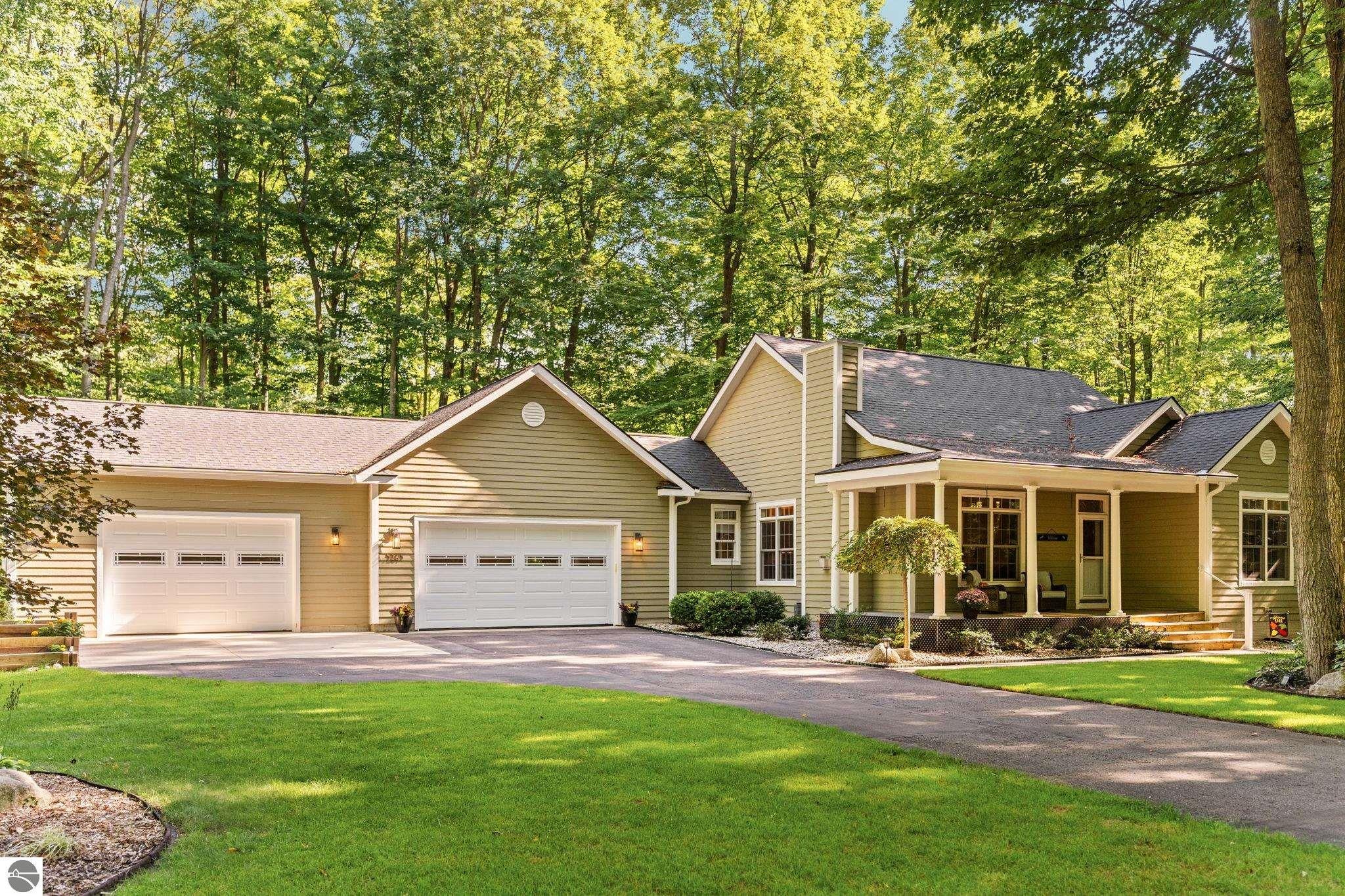 5265 Big Maple Court — photo