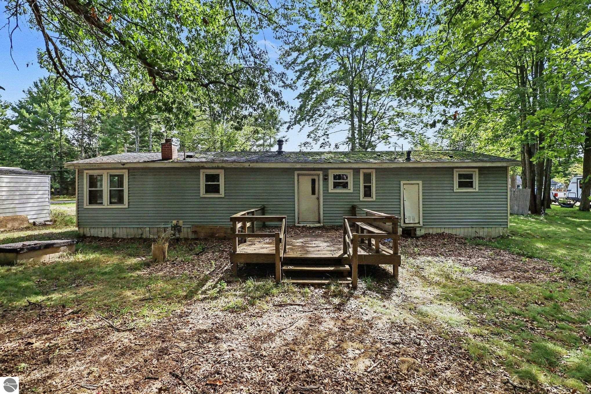 1673 Pine Drive — photo
